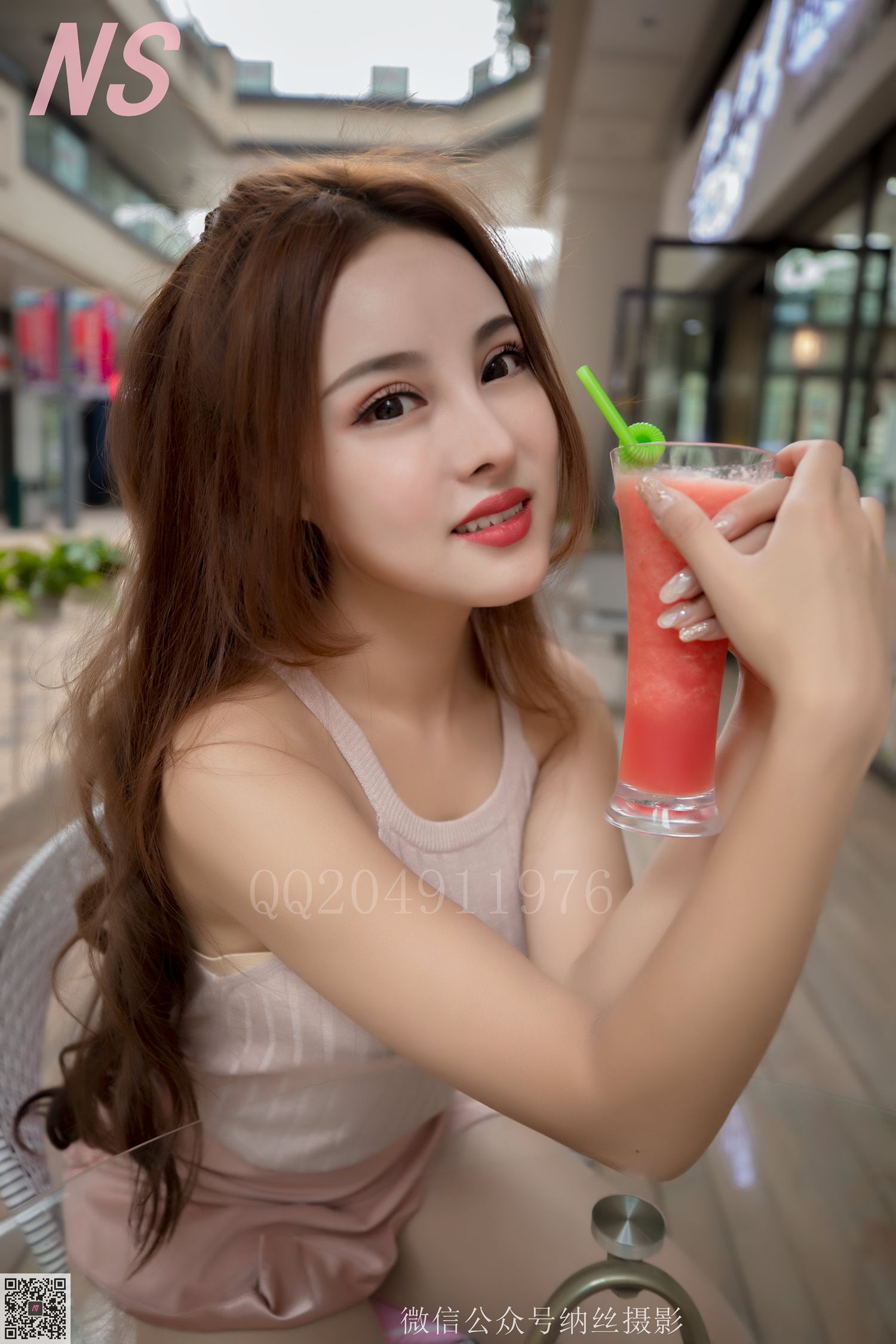 图片[50]-纳丝摄影 NO135 张玲玲商场丝袜约拍 – 速更版-美库