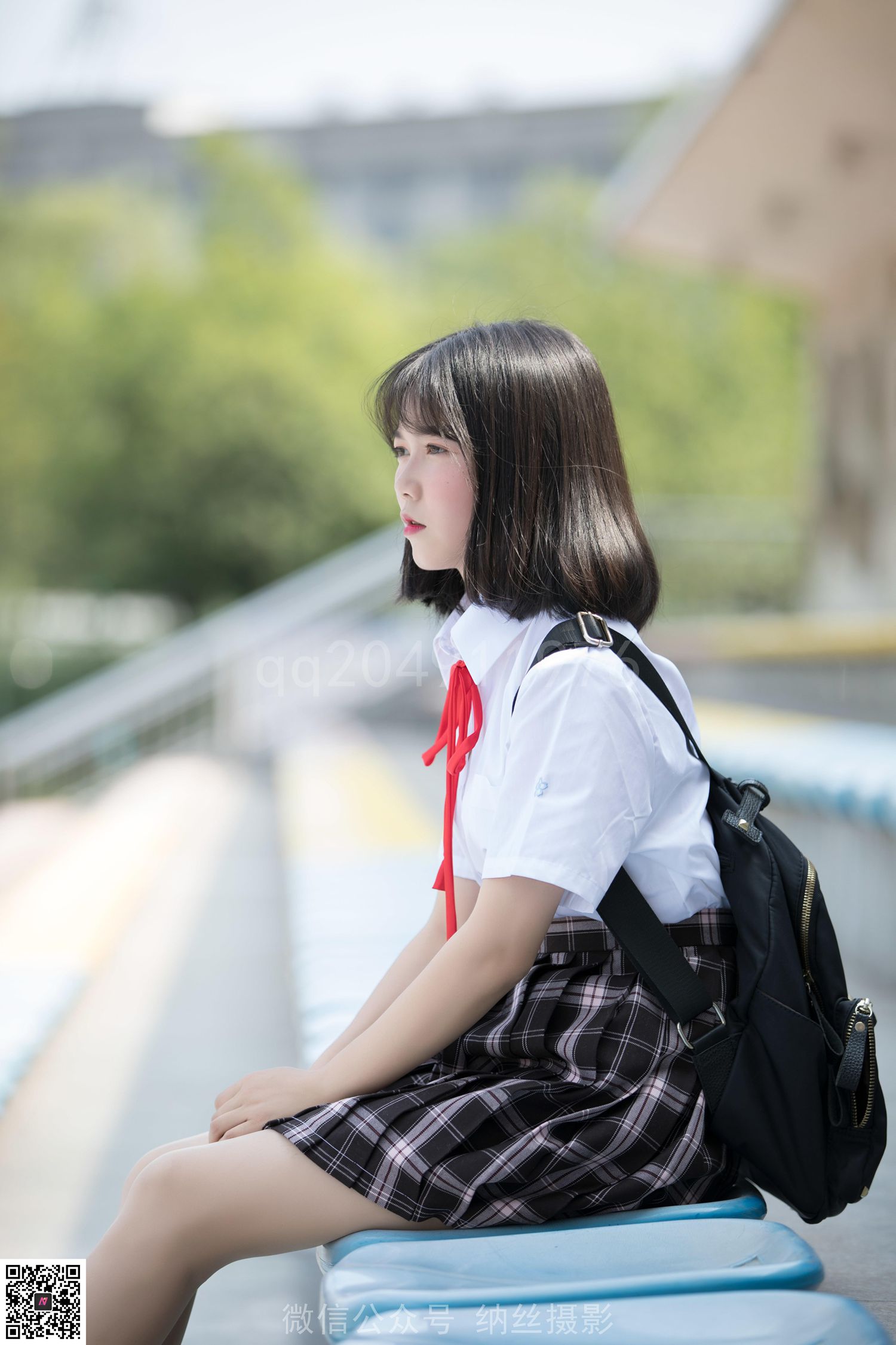 图片[33]-纳丝摄影 NO138 珍珍的毕业季 丝袜搭配帆布鞋 – 速更版-美库