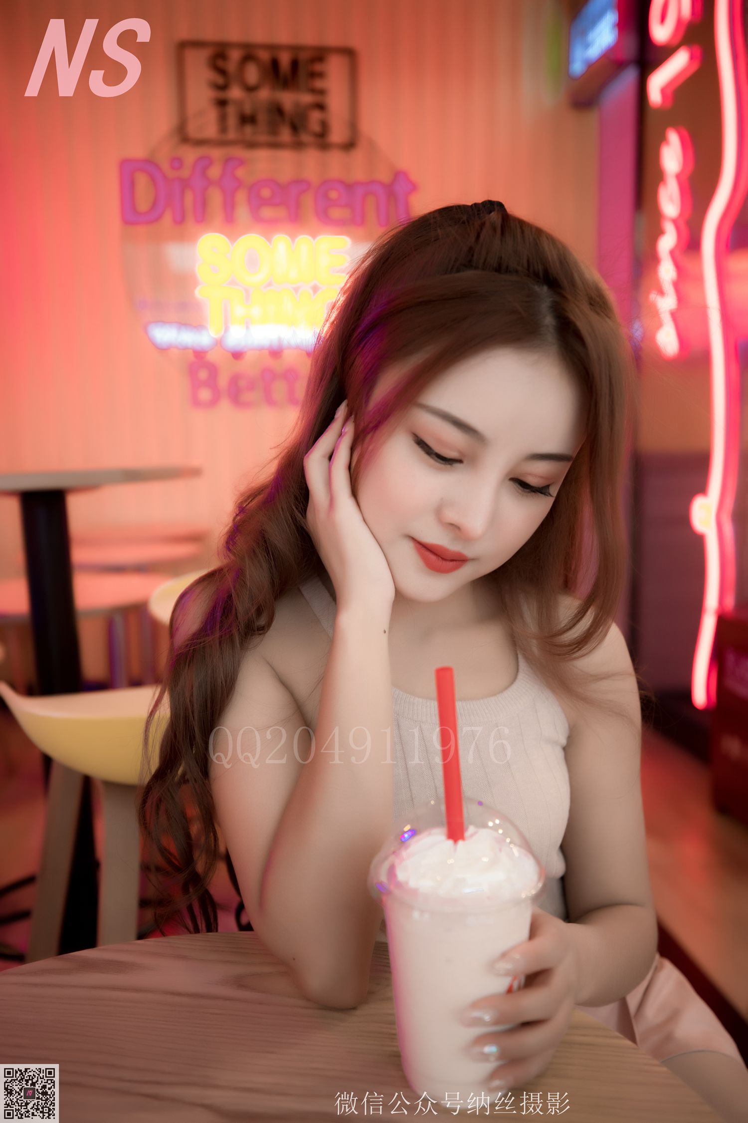 图片[60]-纳丝摄影 NO135 张玲玲商场丝袜约拍 – 速更版-美库