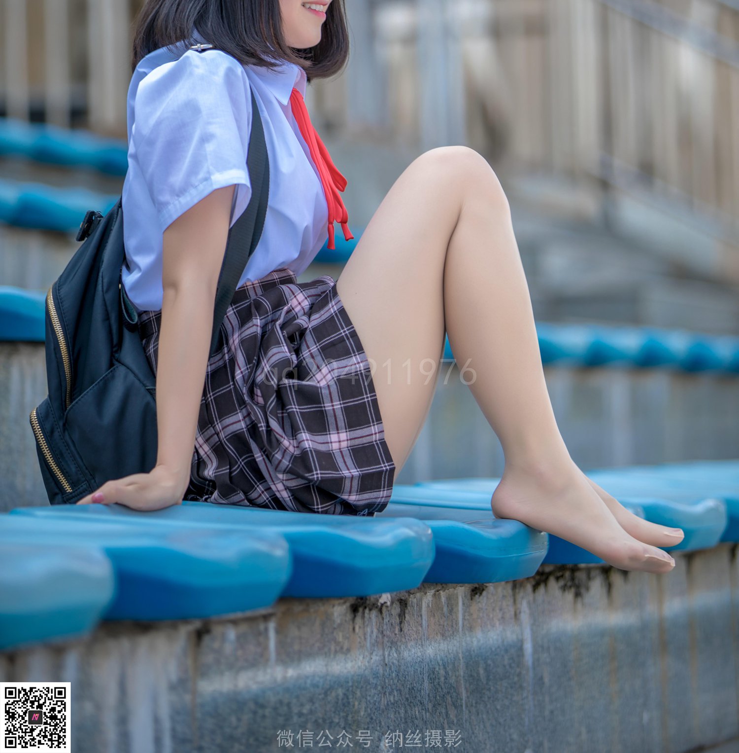 图片[55]-纳丝摄影 NO138 珍珍的毕业季 丝袜搭配帆布鞋 – 速更版-美库