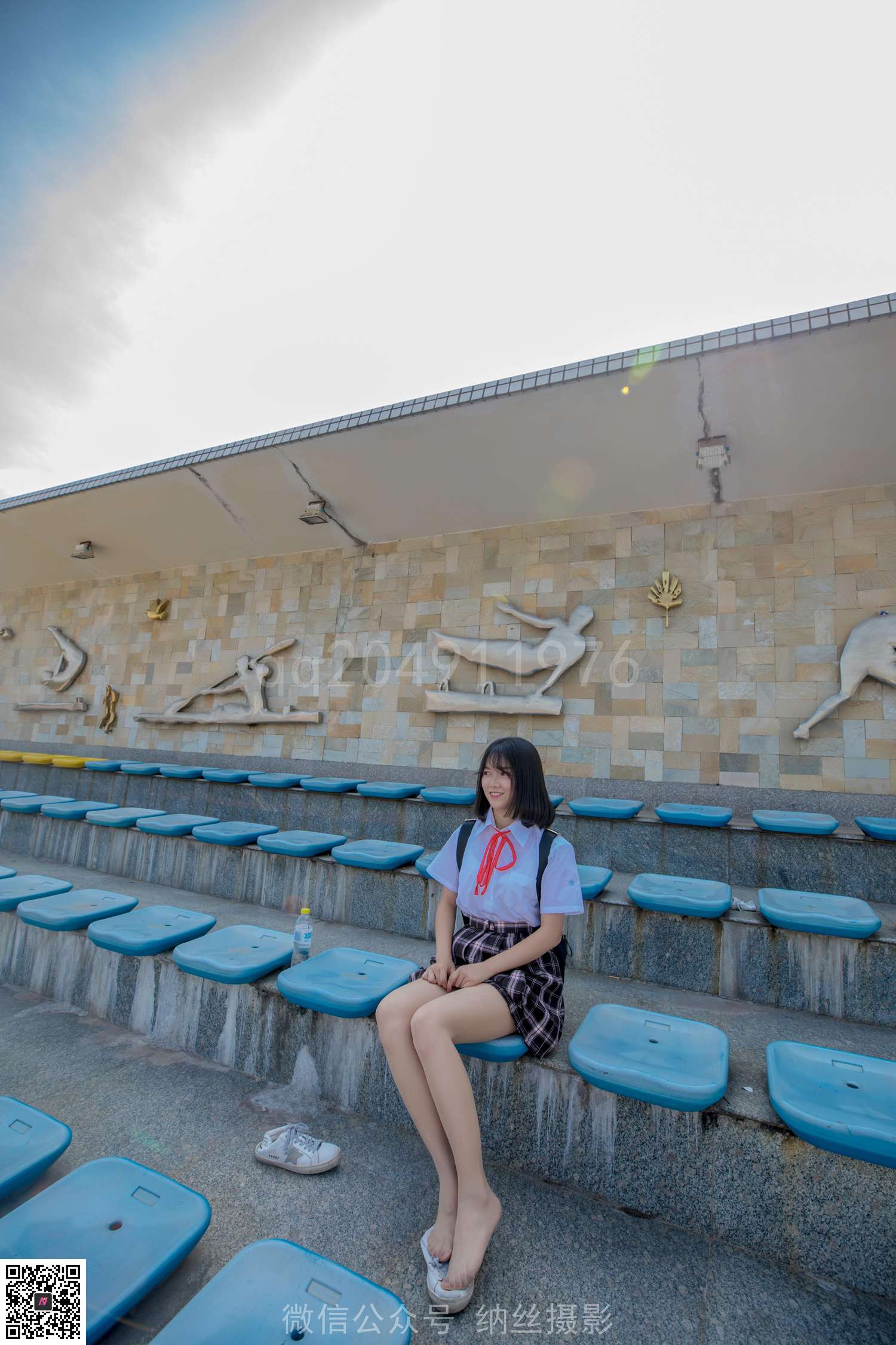 图片[57]-纳丝摄影 NO138 珍珍的毕业季 丝袜搭配帆布鞋 – 速更版-美库