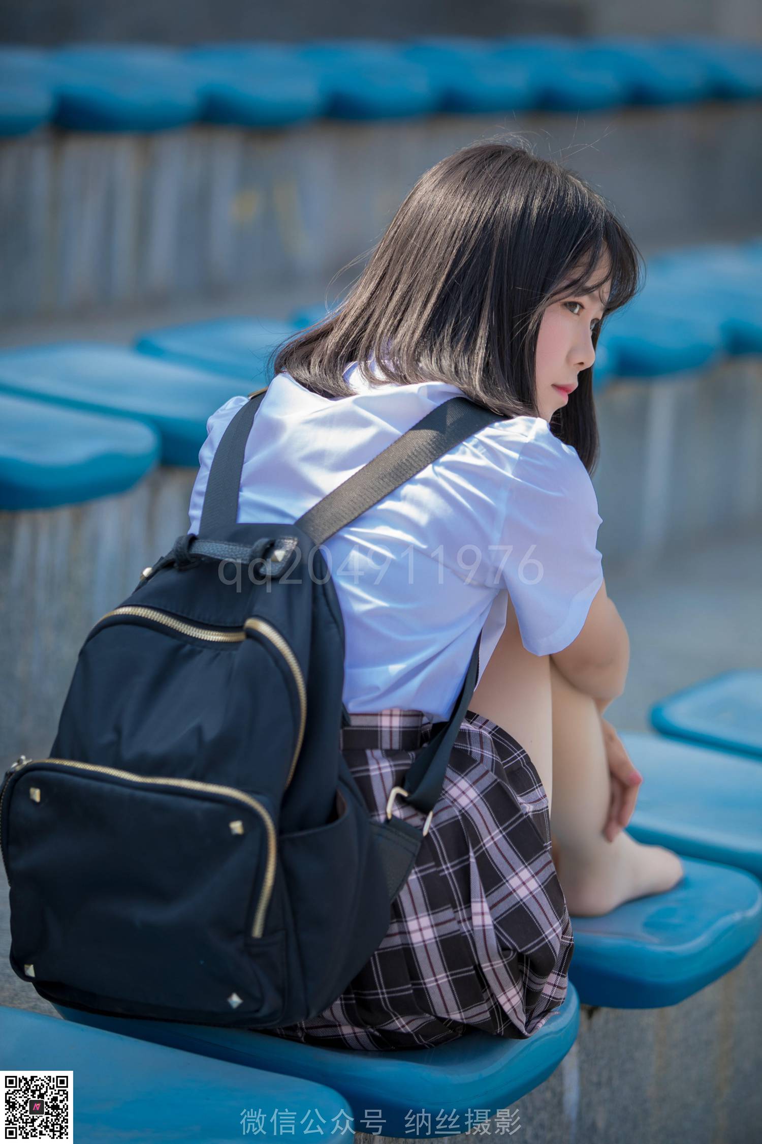 图片[73]-纳丝摄影 NO138 珍珍的毕业季 丝袜搭配帆布鞋 – 速更版-美库