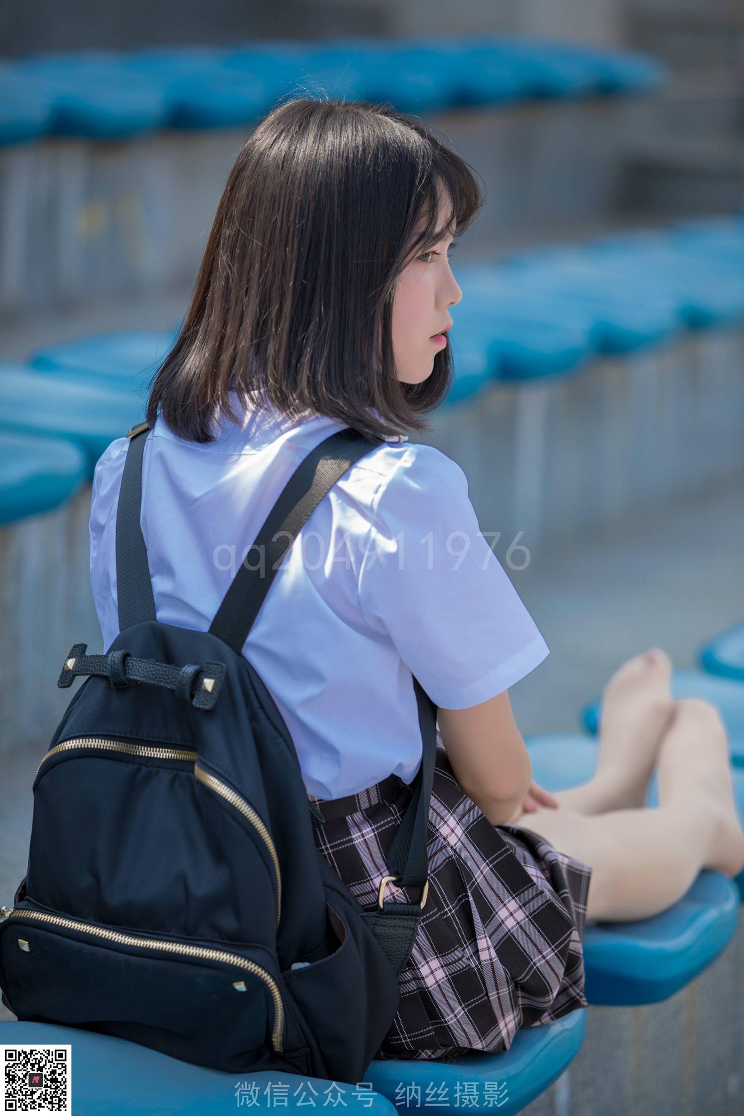 图片[74]-纳丝摄影 NO138 珍珍的毕业季 丝袜搭配帆布鞋 – 速更版-美库