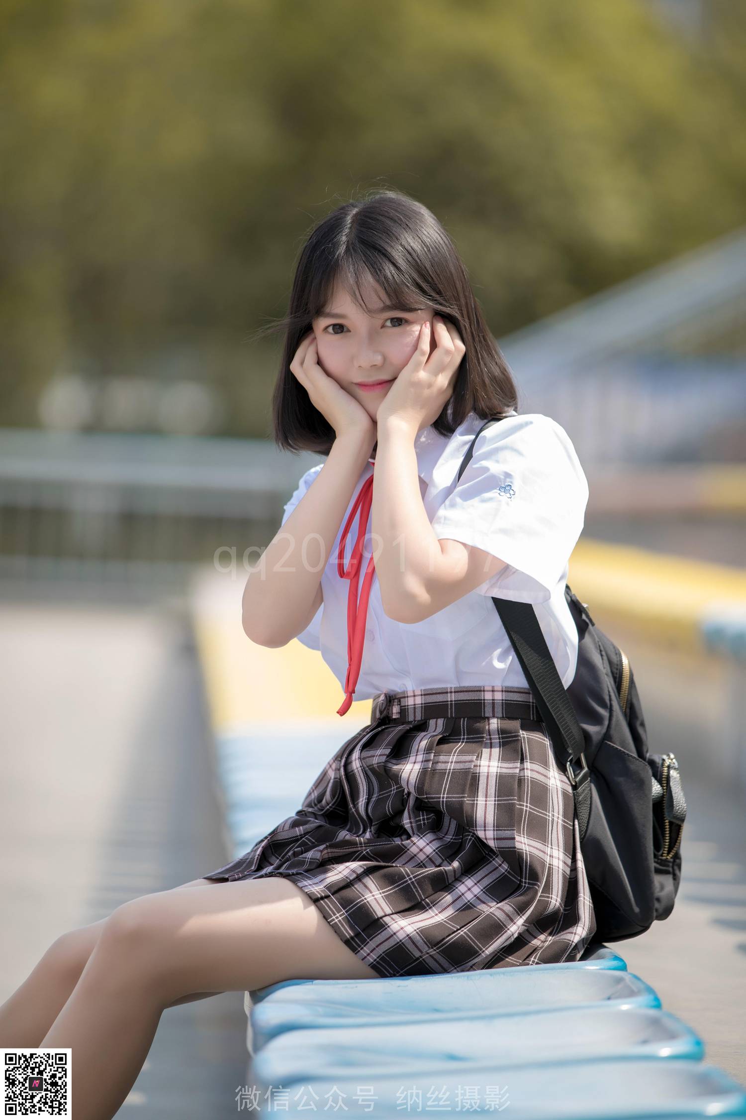 图片[75]-纳丝摄影 NO138 珍珍的毕业季 丝袜搭配帆布鞋 – 速更版-美库