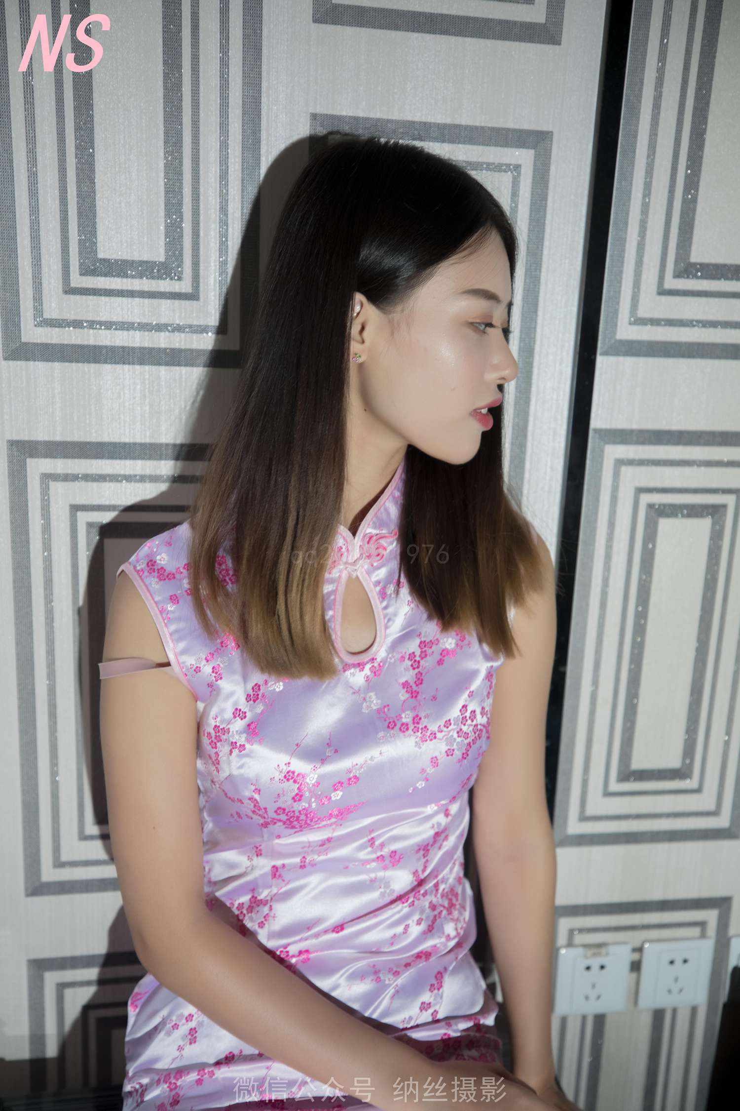 图片[63]-纳丝摄影 NO149 佳 旗袍油光丝袜 – 速更版-美库