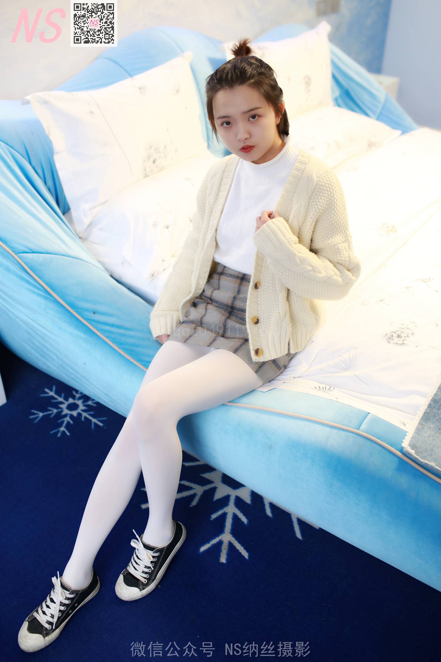 图片[50]-纳丝摄影 NO156 杉杉 双丝袜无内 – 速更版-美库