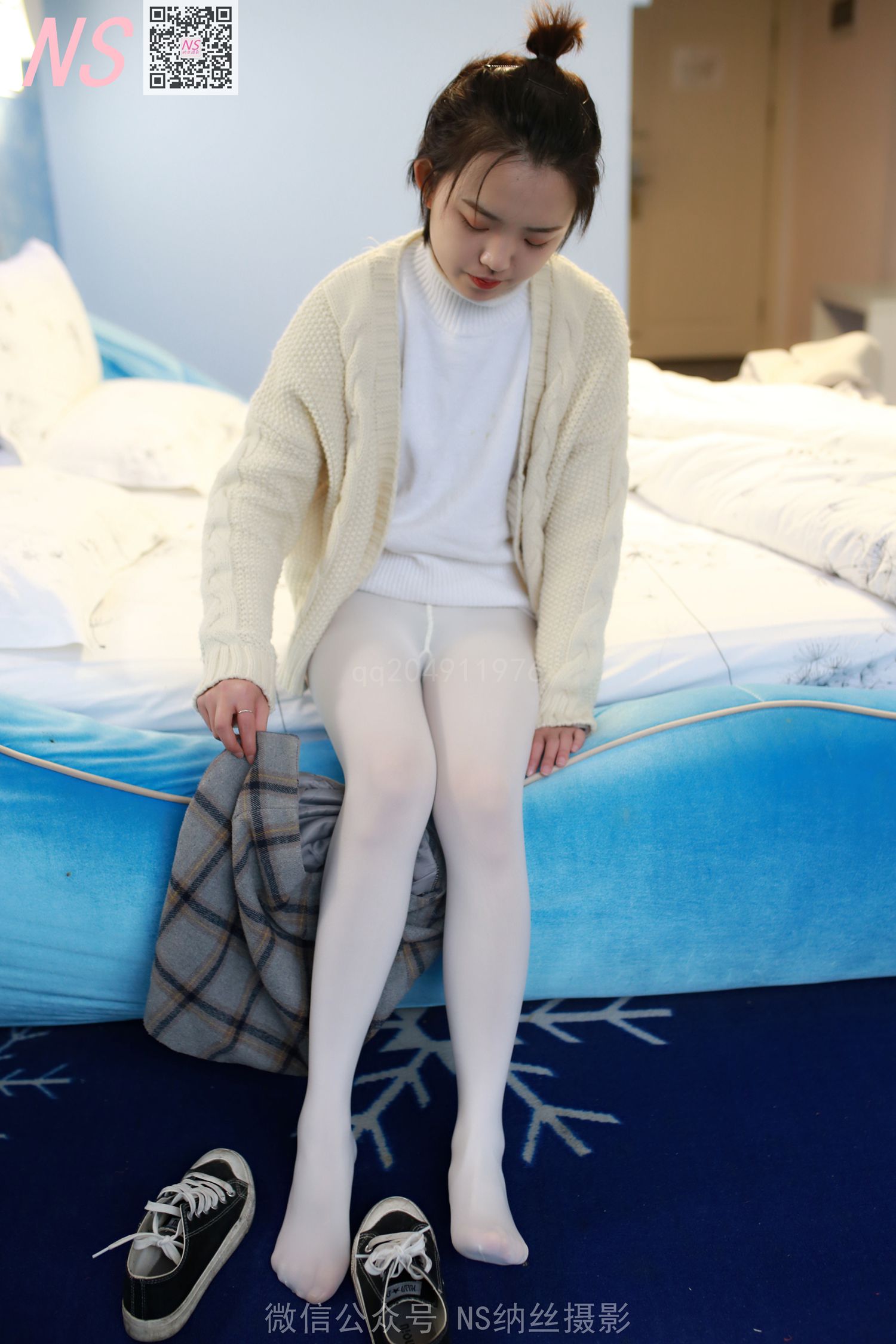 图片[79]-纳丝摄影 NO156 杉杉 双丝袜无内 – 速更版-美库