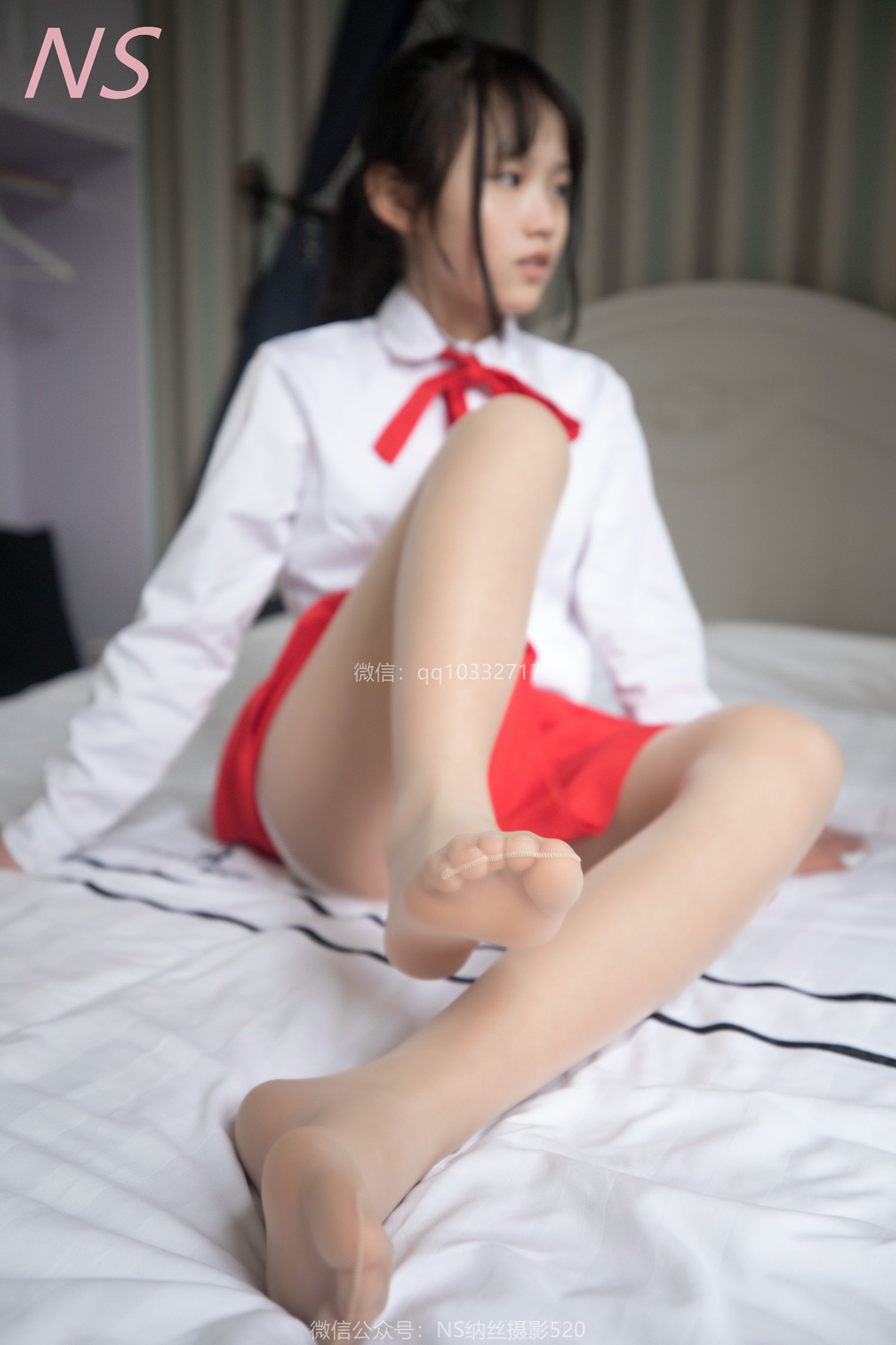 图片[26]-纳丝摄影 NO173 小莉 红色超短裙肉丝诱惑 – 速更版-美库