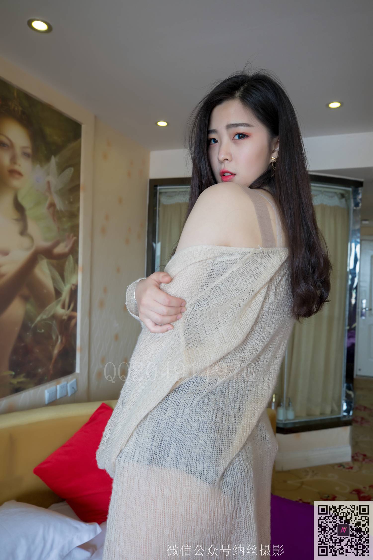 图片[15]-纳丝摄影 NO182 帆帆 情趣圆床上的肉丝美腿 – 速更版-美库