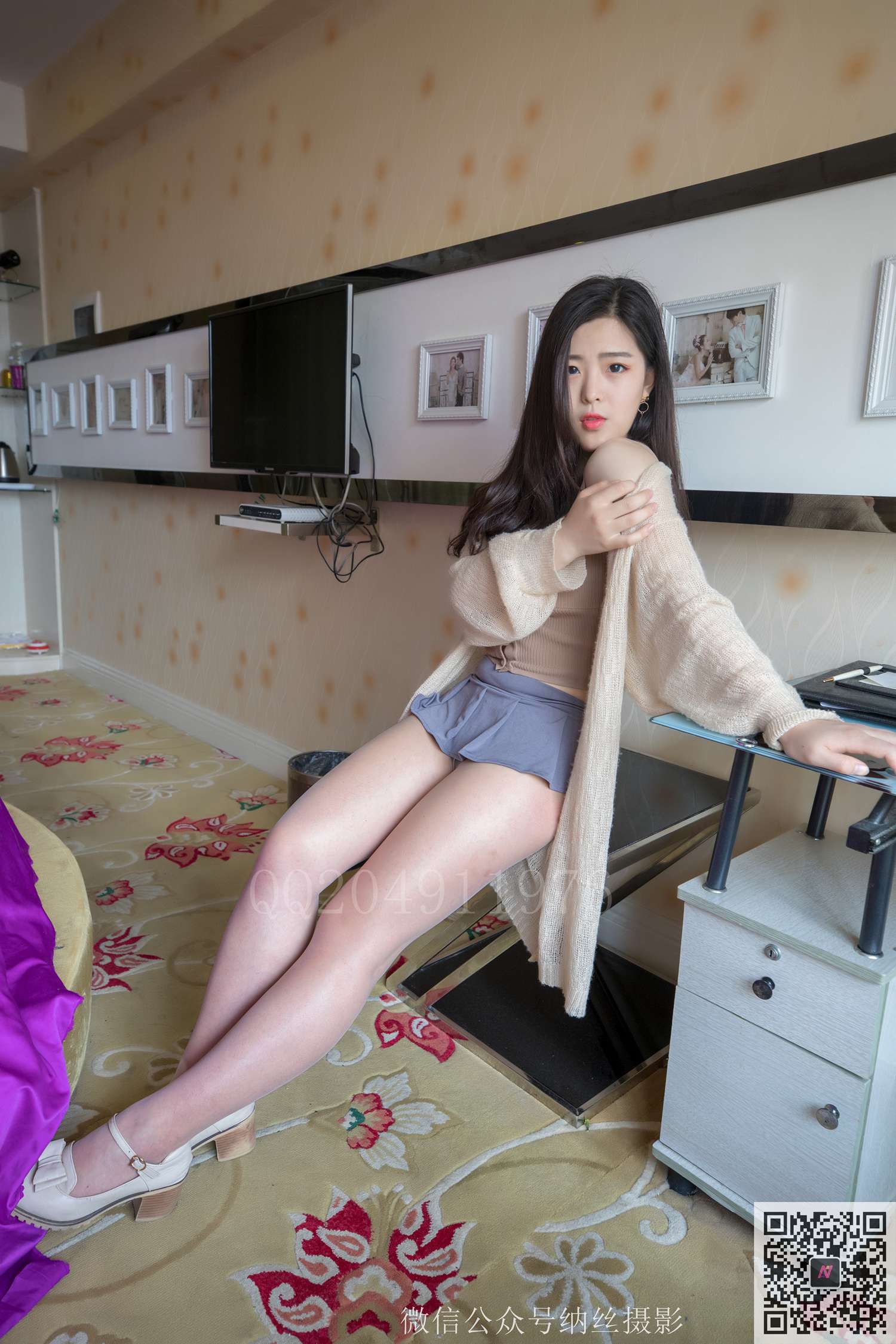 图片[32]-纳丝摄影 NO182 帆帆 情趣圆床上的肉丝美腿 – 速更版-美库