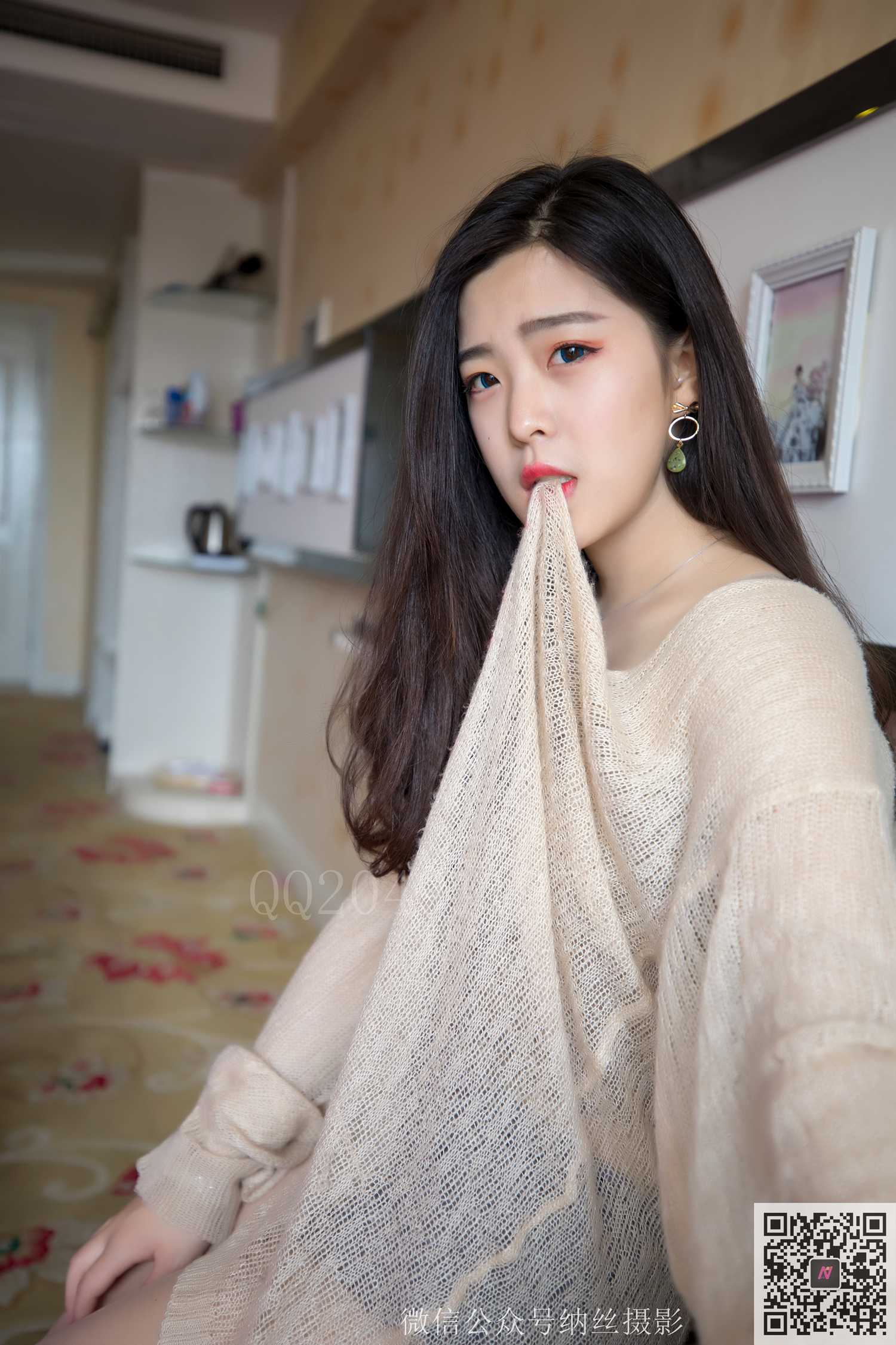 图片[33]-纳丝摄影 NO182 帆帆 情趣圆床上的肉丝美腿 – 速更版-美库