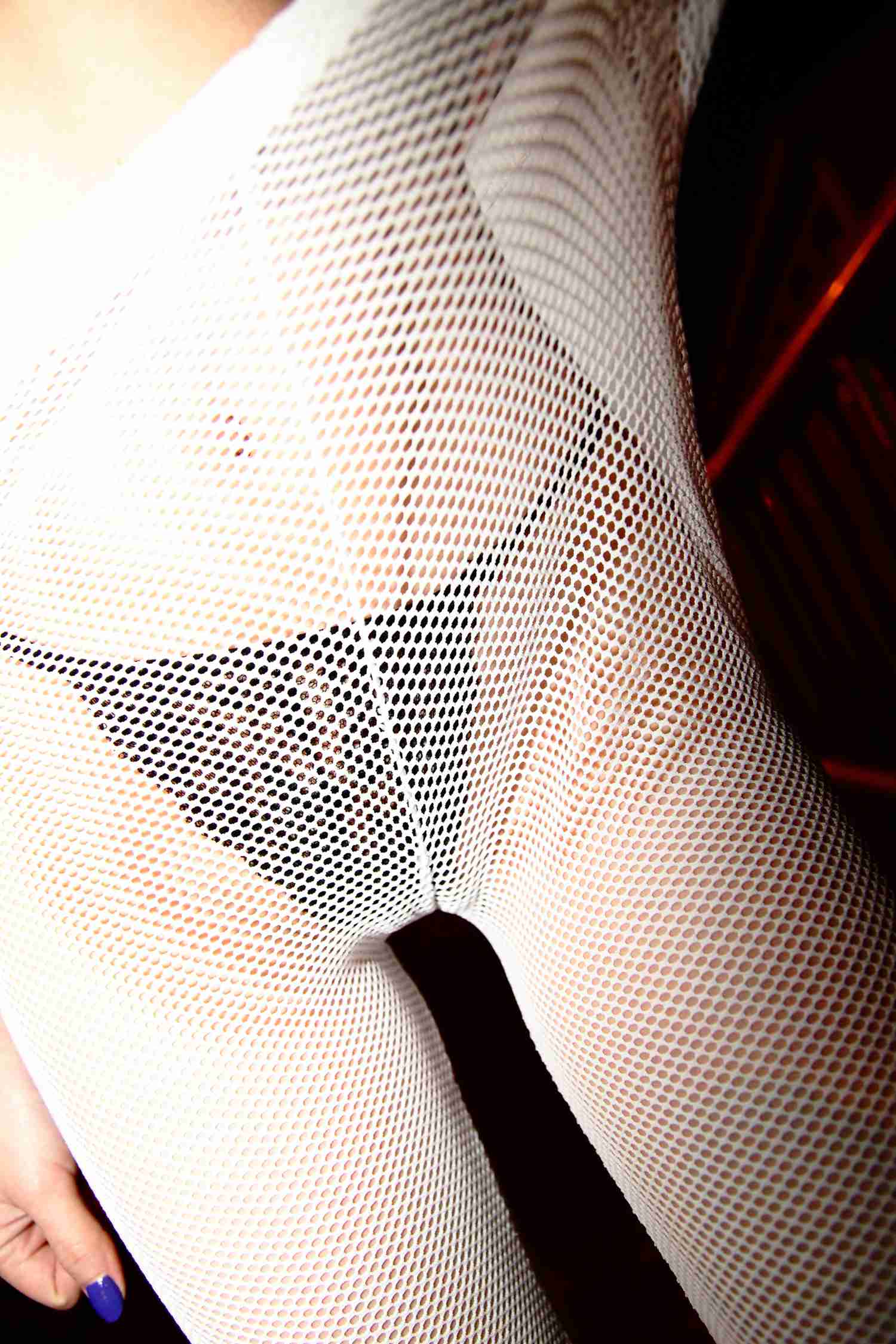 图片[29]-[AISS爱丝]写真 NO.006 白丝裤[44P] – 速更版-美库