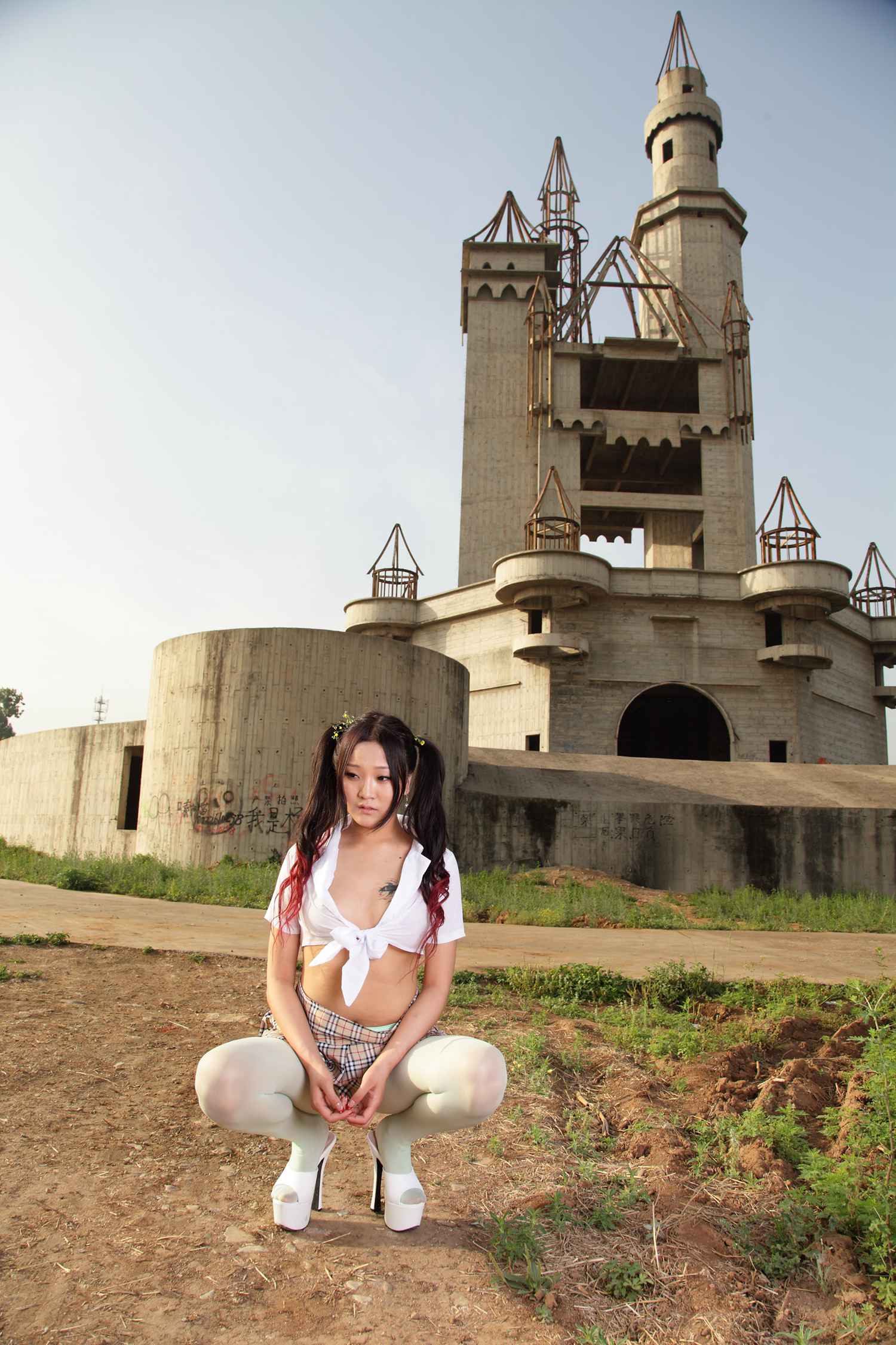 图片[22]-[AISS爱丝]写真 NO.012 我爱穿丝袜，我也爱旅行，更爱只穿丝袜去旅行[70P] – 速更版-美库