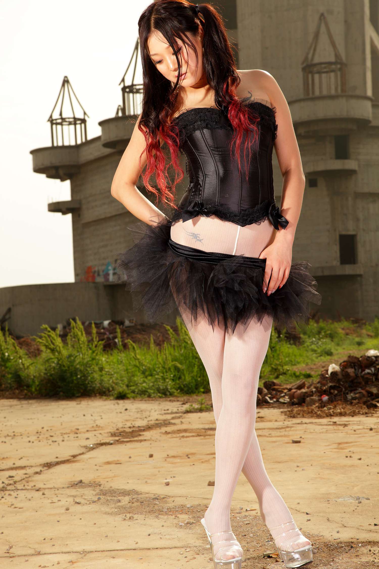 图片[49]-[AISS爱丝]写真 NO.010 古堡媚丝[99P] – 速更版-美库