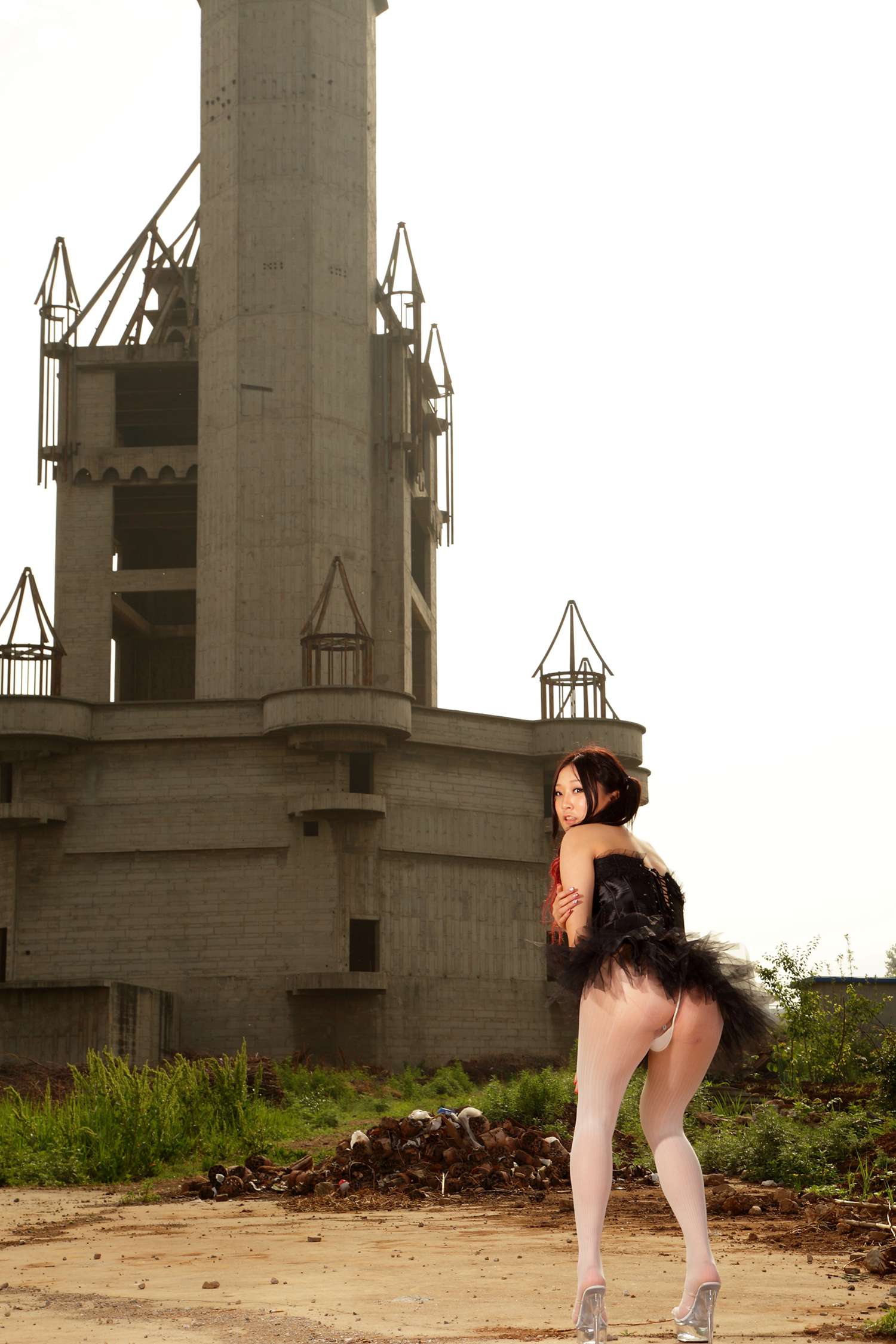 图片[61]-[AISS爱丝]写真 NO.010 古堡媚丝[99P] – 速更版-美库