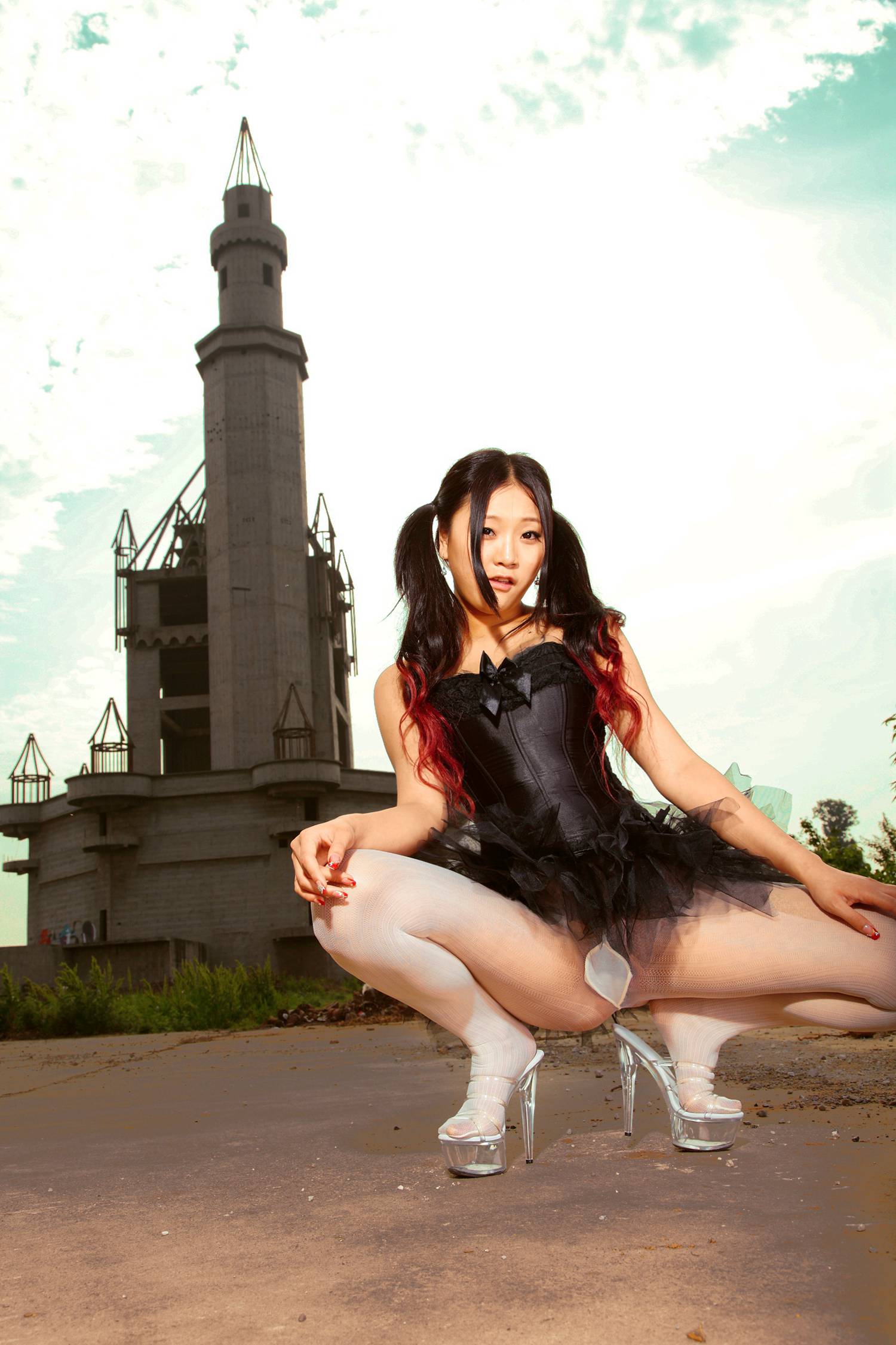 图片[70]-[AISS爱丝]写真 NO.010 古堡媚丝[99P] – 速更版-美库