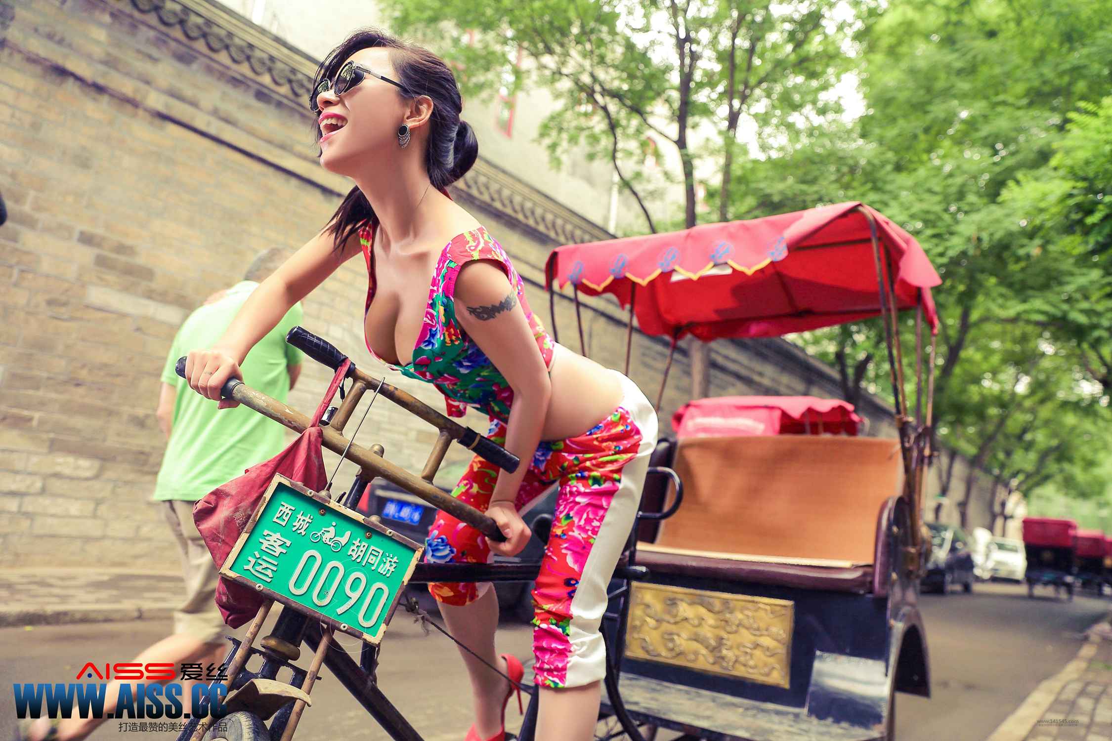 图片[18]-[AISS爱丝]写真 NO.060 巷陌[63P] – 速更版-美库