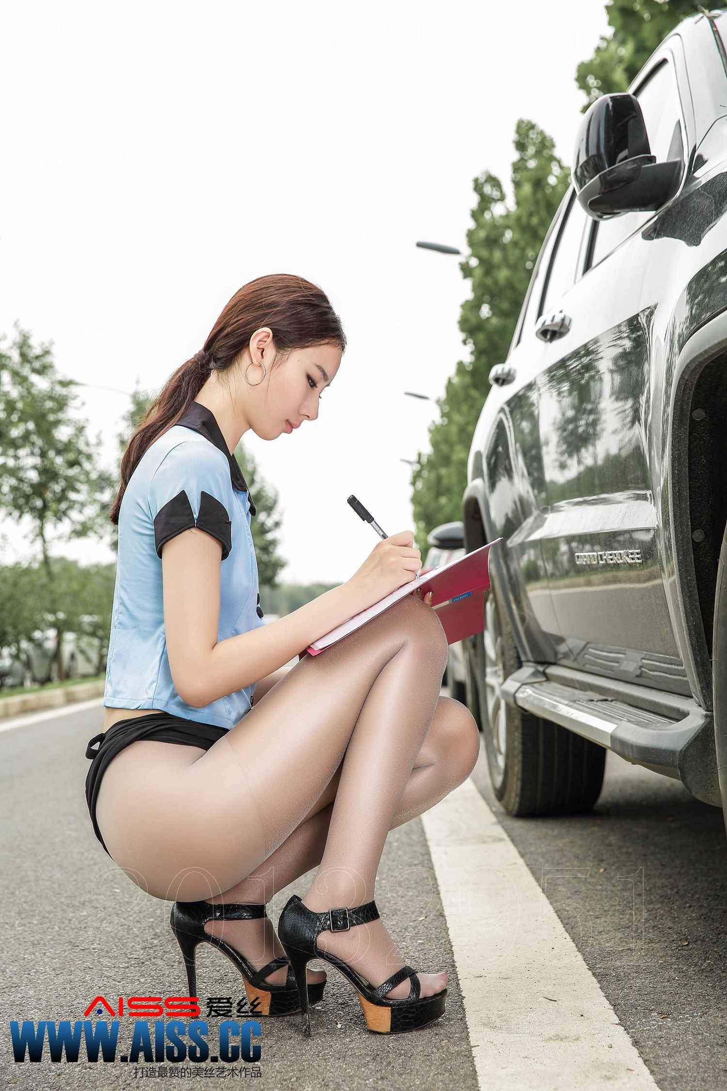 图片[64]-[AISS爱丝]写真 NO.062 长腿女警[64P] – 速更版-美库