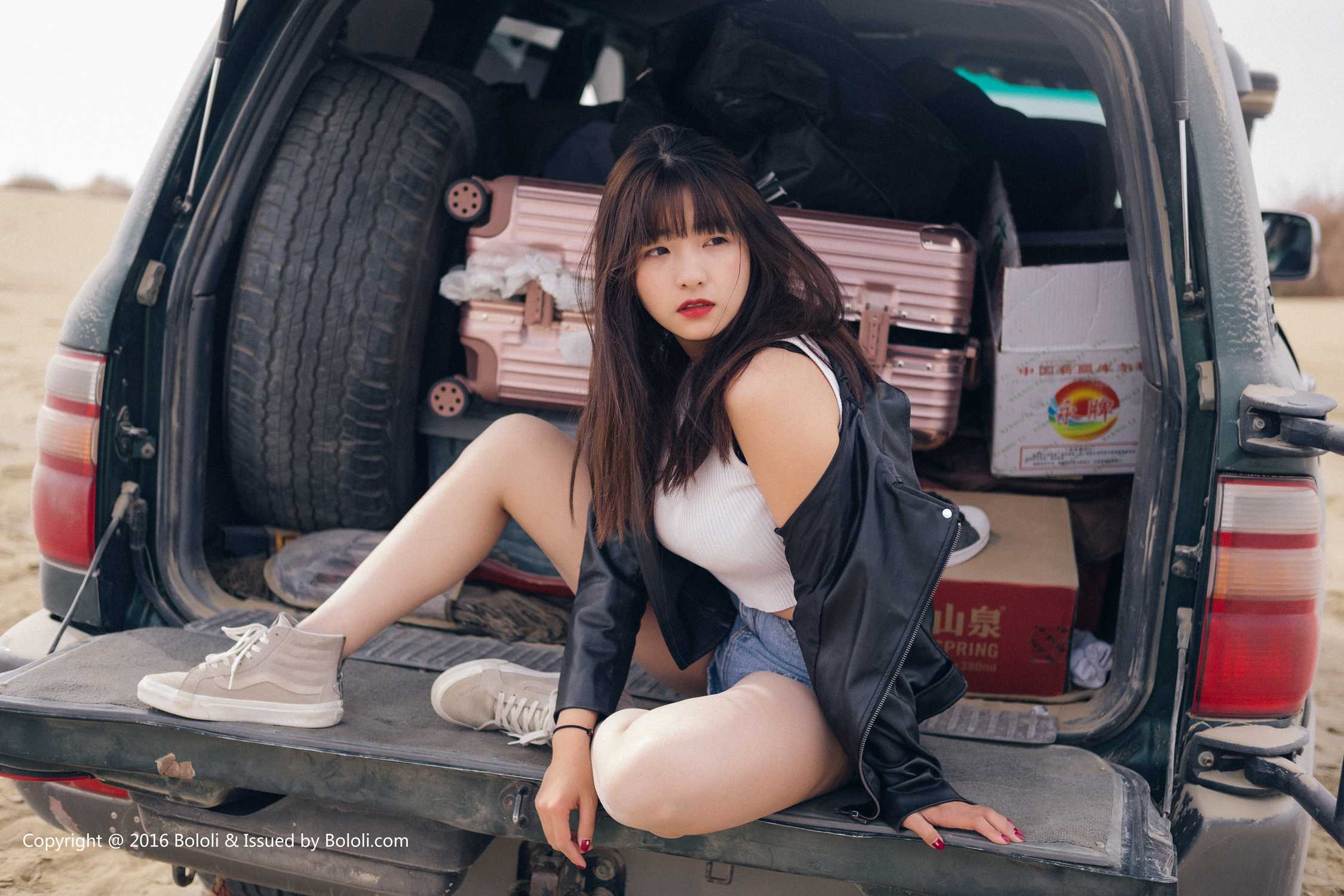 图片[11]-[Kimoe激萌文化]2016.12.23 KIM010 周闻 球球沙漠机车女[51+1P] – 速更版-美库