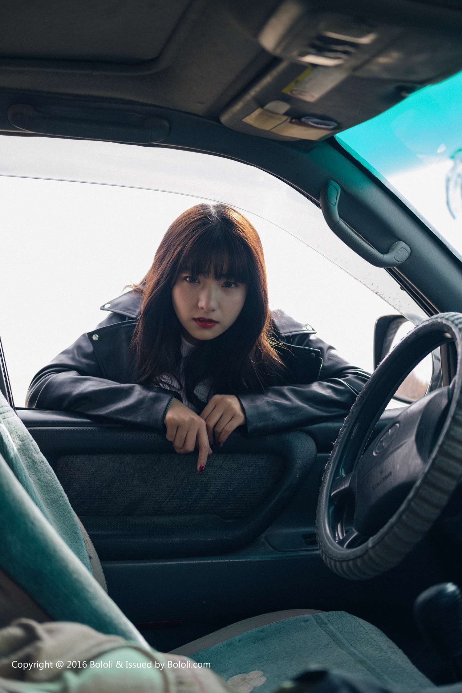 图片[25]-[Kimoe激萌文化]2016.12.23 KIM010 周闻 球球沙漠机车女[51+1P] – 速更版-美库