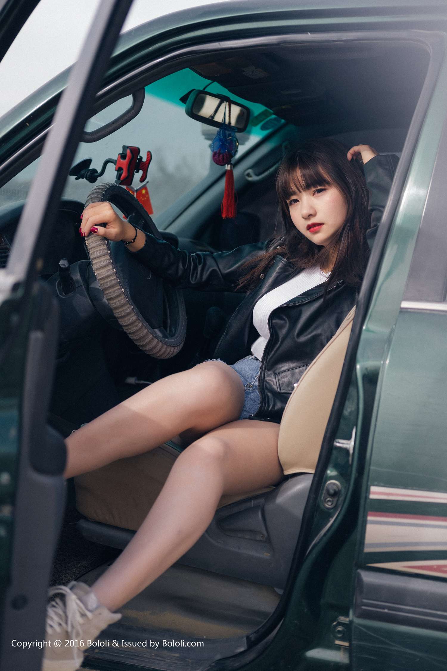 图片[29]-[Kimoe激萌文化]2016.12.23 KIM010 周闻 球球沙漠机车女[51+1P] – 速更版-美库