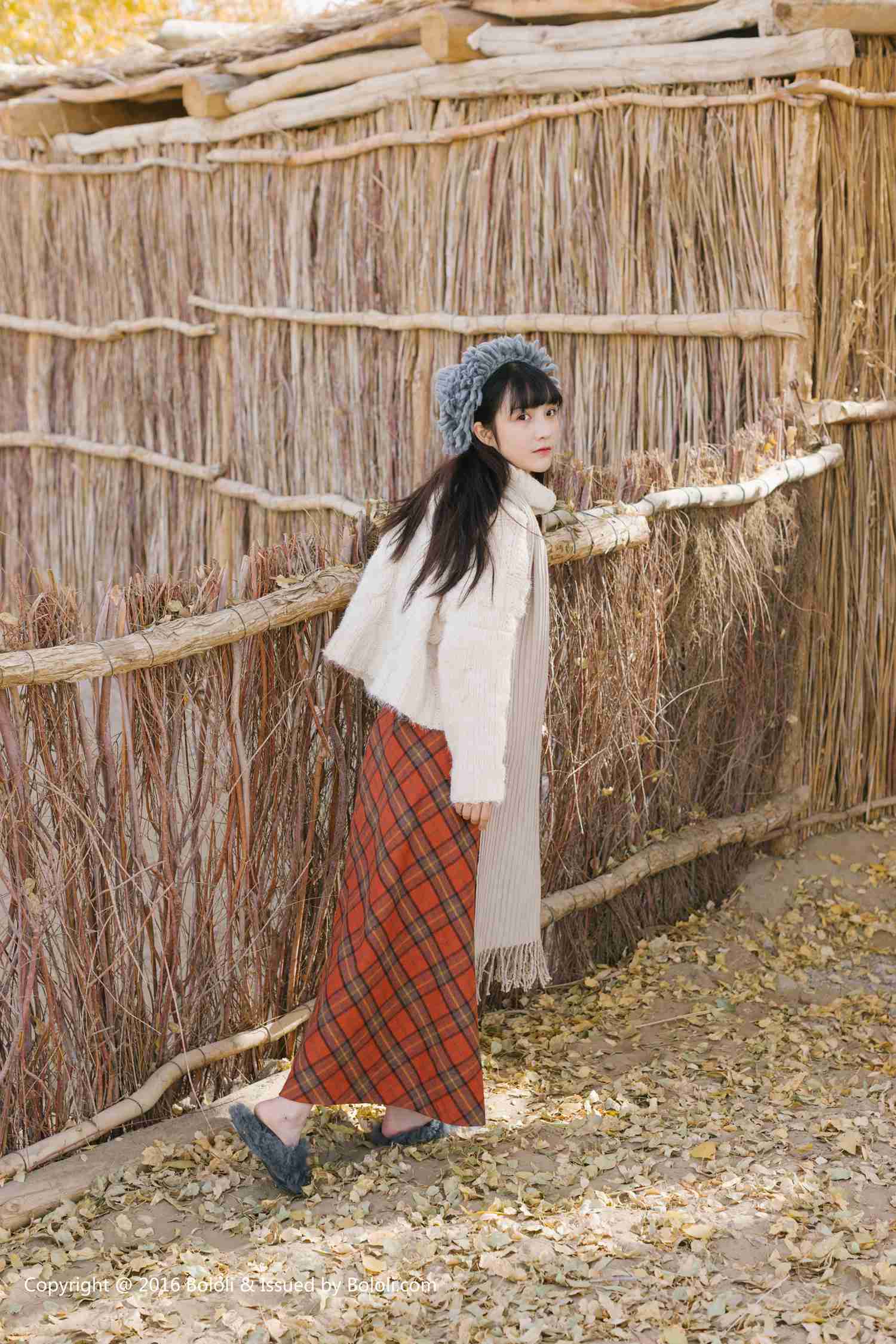 图片[33]-[Kimoe激萌文化]2016.12.29 KIM013 秋画之应 沙漠旅拍[40+1P] – 速更版-美库