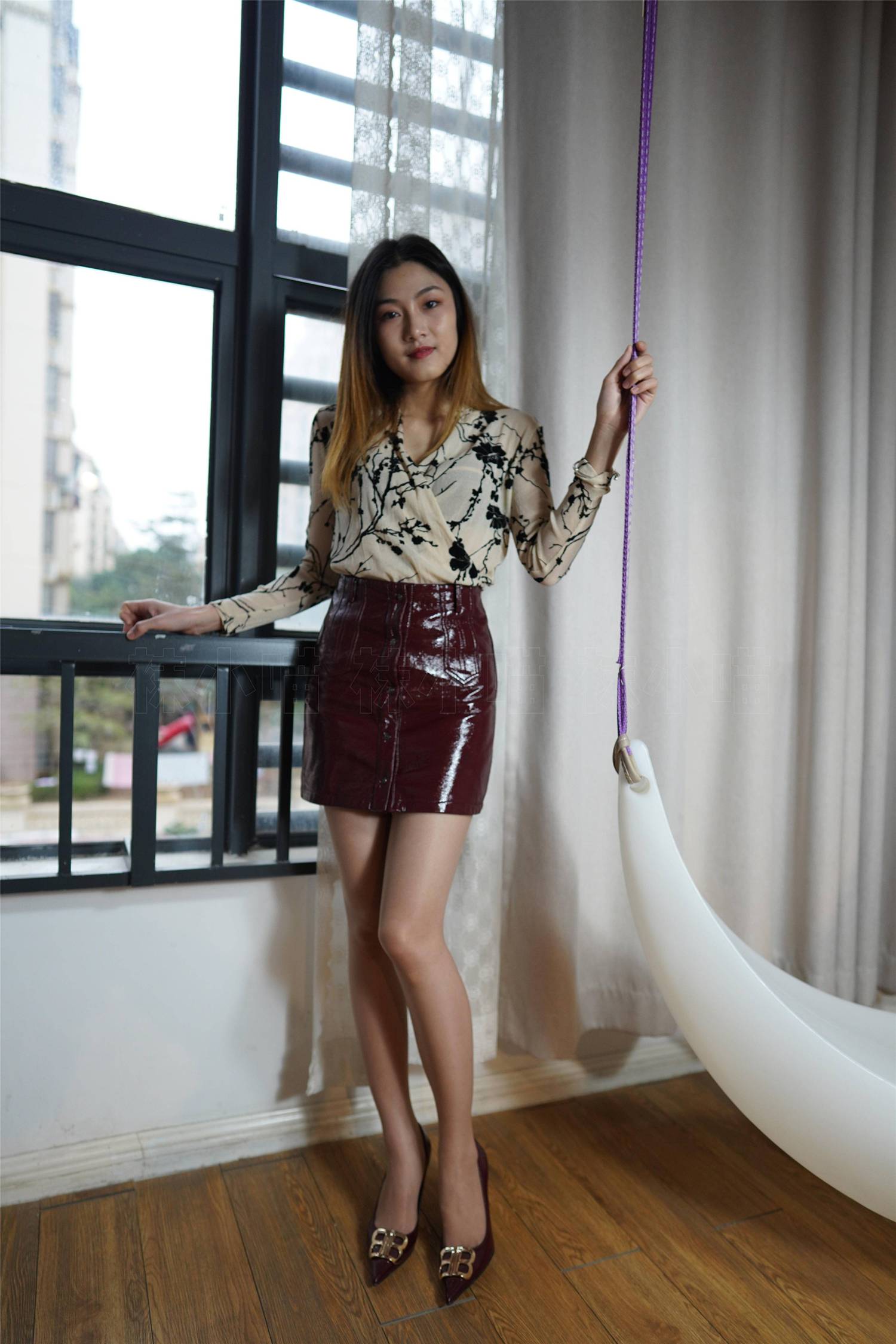 图片[43]-壹吻映画 YW003《静静·酒红皮裙》 [96P] – 速更版-美库