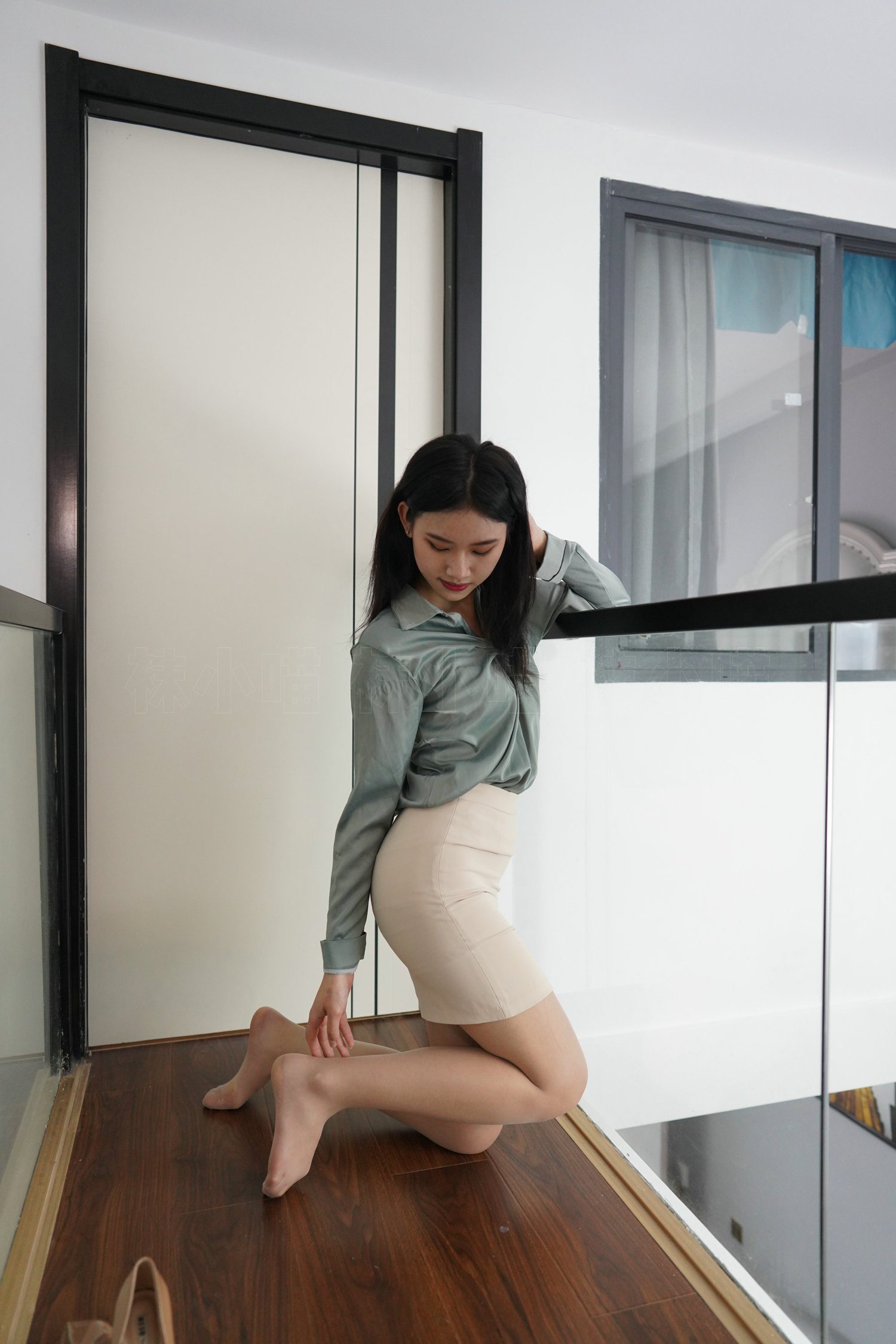 图片[20]-壹吻映画 YW007 小雪 – 职业装 [99P] – 速更版-美库