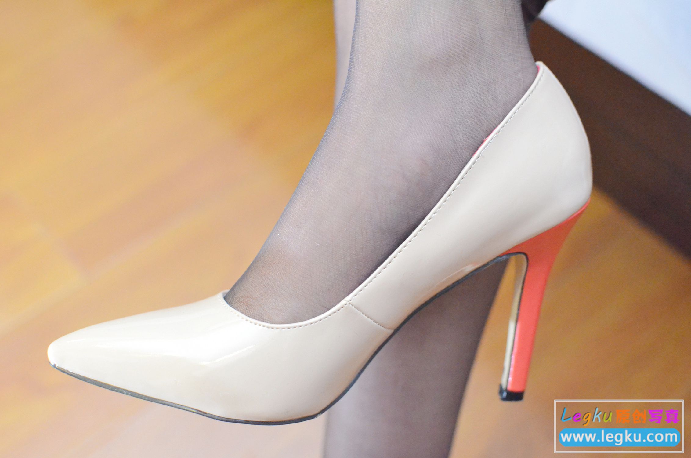 图片[32]-[Legku写真]2014-01-06 NO.001[32P] – 速更版-美库