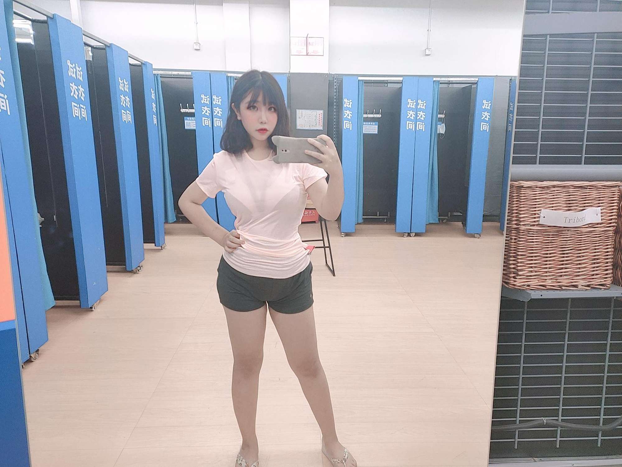 图片[40]-穆零Mu0 – 自拍散图 – 速更版-美库