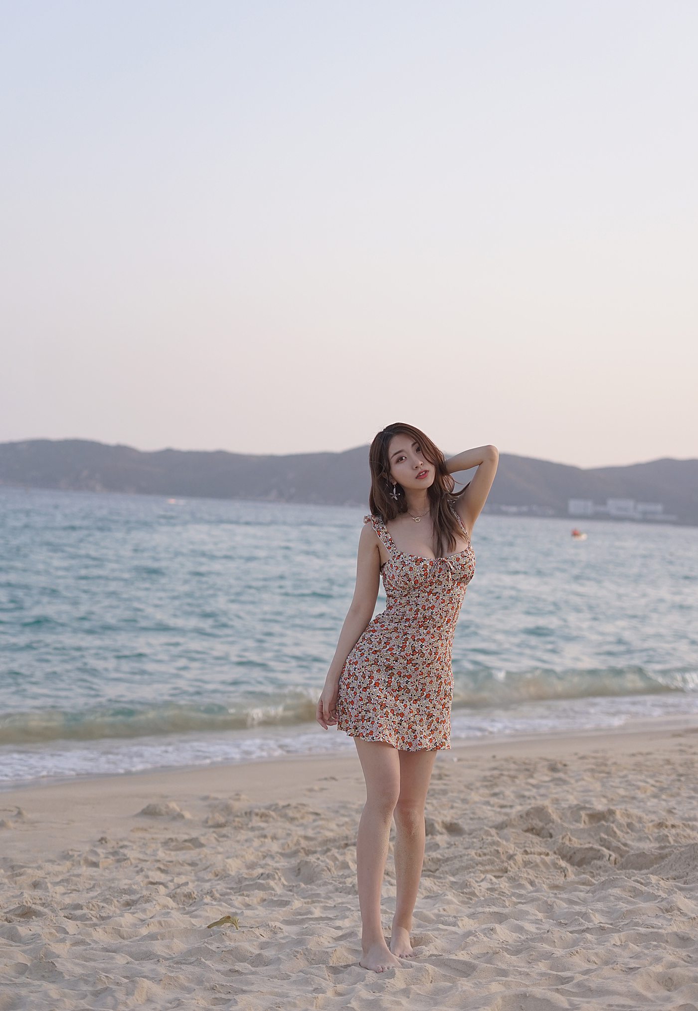 图片[17]-黑川 碎花连衣裙 – 速更版-美库