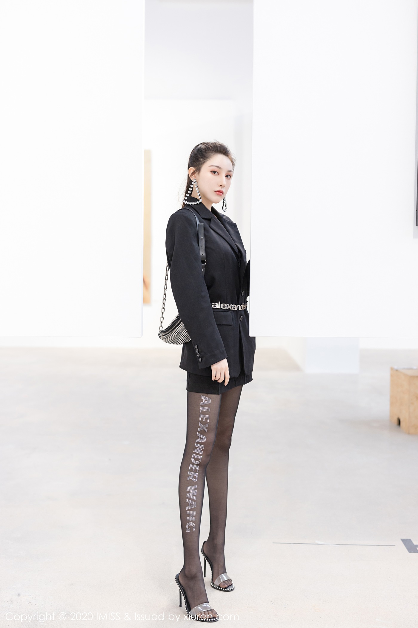 图片[14]-[IMiss爱蜜社] 2020.02.24 Vol.443 Lynn刘奕宁[41+1P] – 速更版-美库