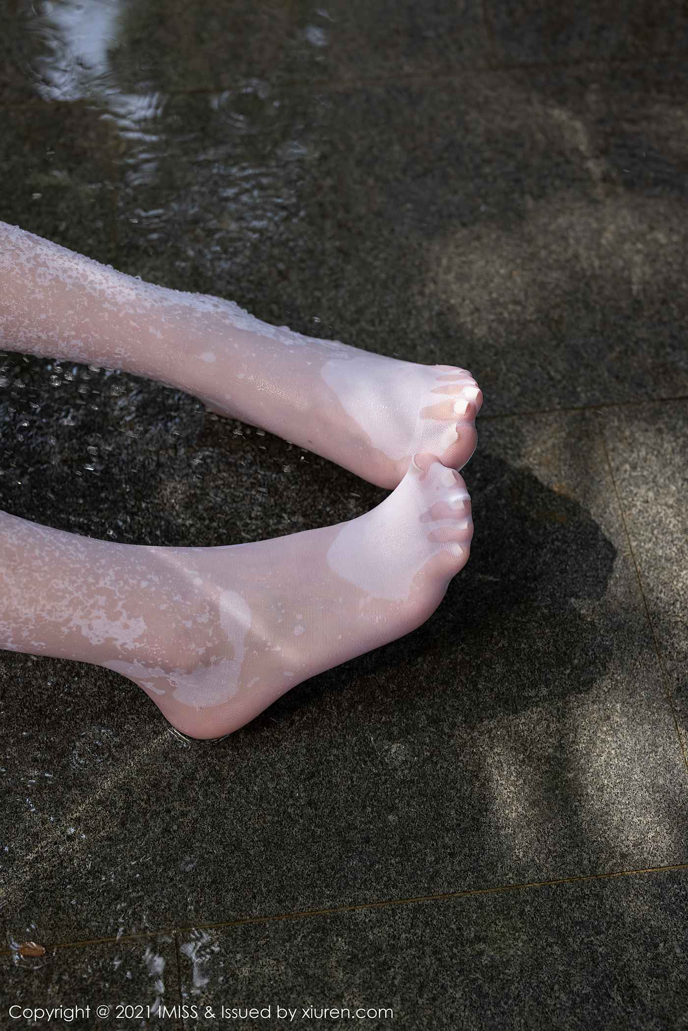 图片[34]-[IMiss爱蜜社]2021.01.12 VOL.542 九月生_[55+1P] – 速更版-美库