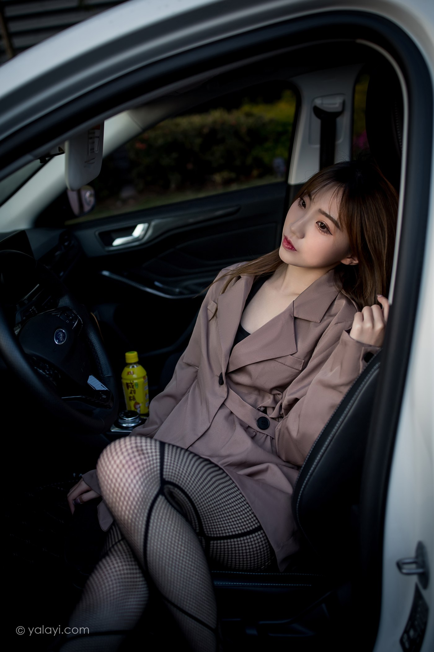 图片[23]-[YALAYI雅拉伊]2021.03.12 NO.773 驶出伤城 小乔[42+1P] – 速更版-美库