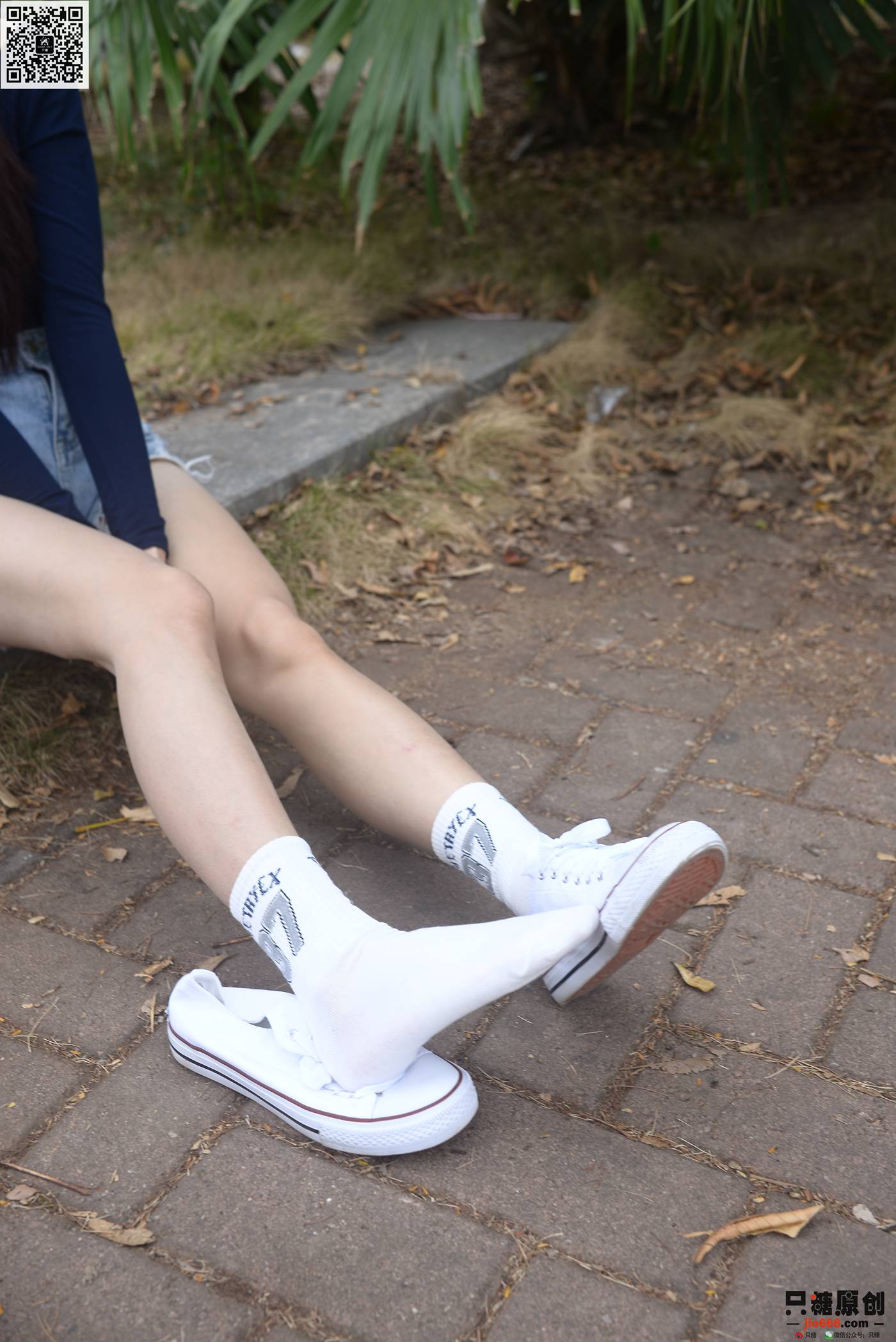 图片[28]-[只糖棉袜]NO.216 文文 人潮里不知所措[163P] – 速更版-美库