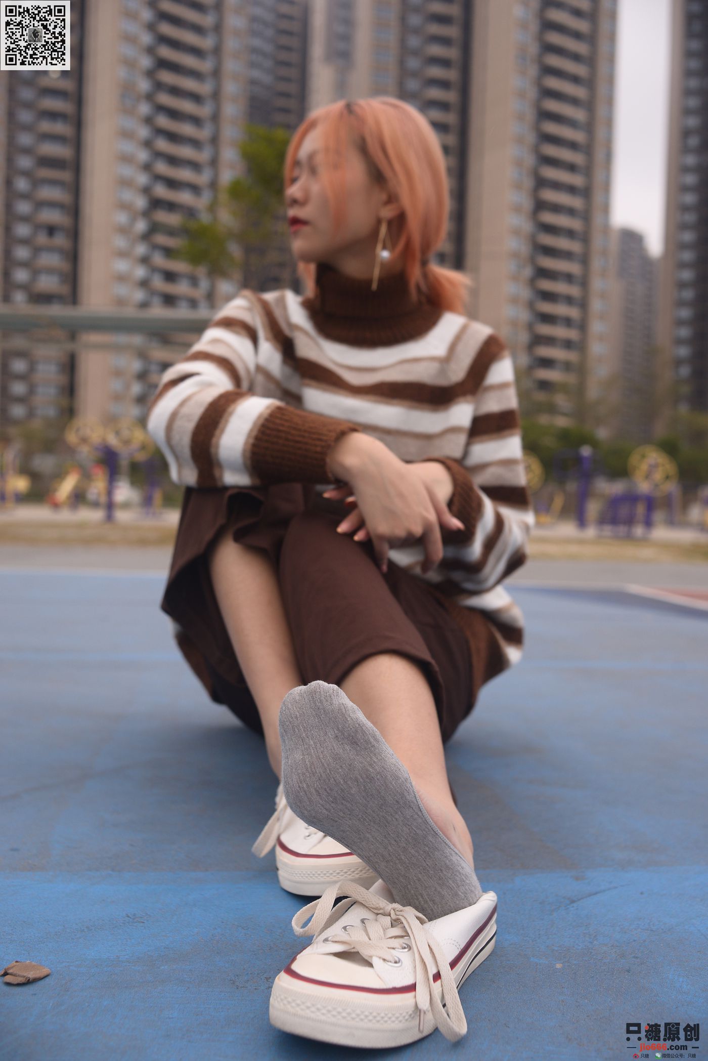 图片[55]-[只糖棉袜]NO.215 彤彤 初见你时难掩的悸动[182P] – 速更版-美库