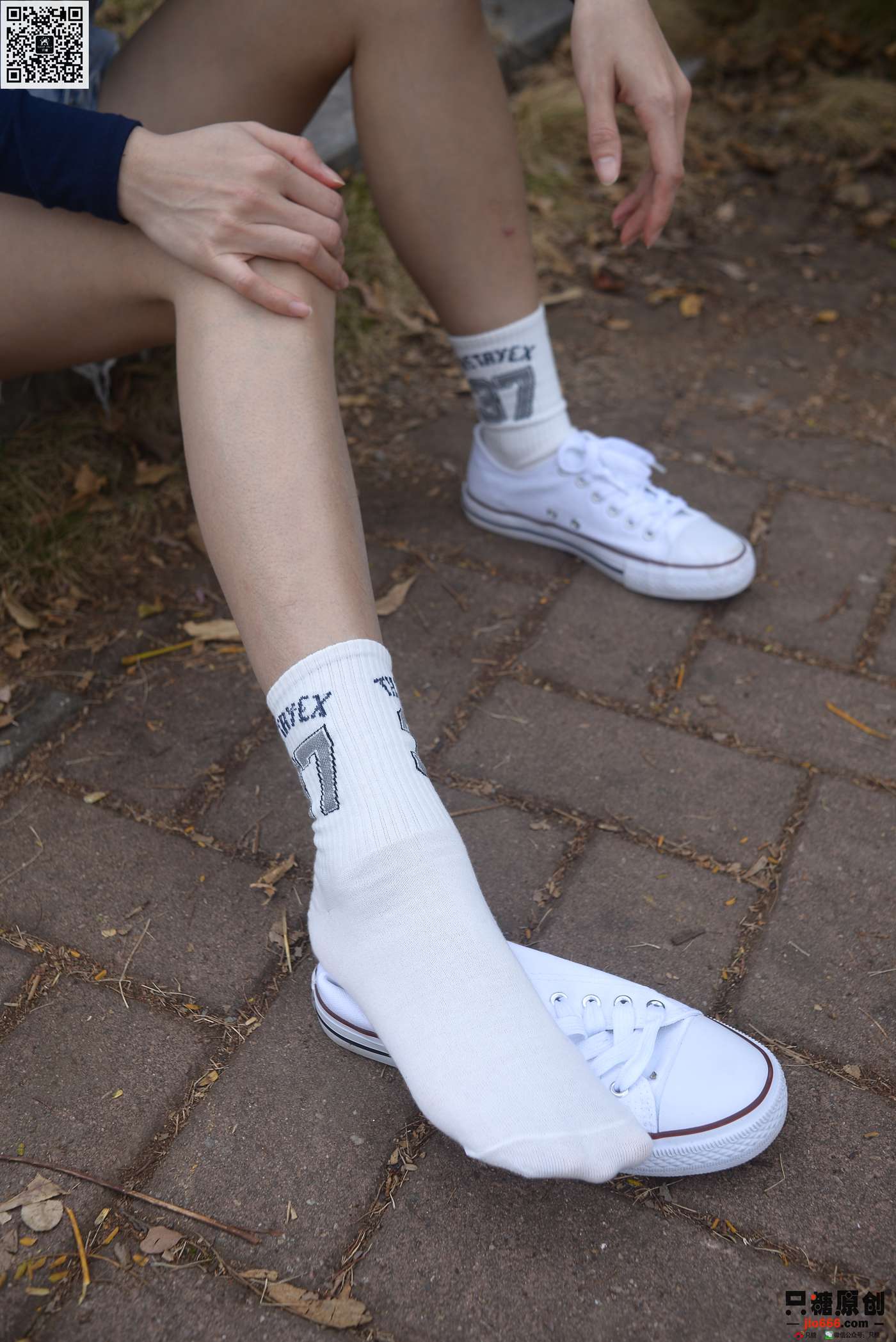 图片[34]-[只糖棉袜]NO.216 文文 人潮里不知所措[163P] – 速更版-美库