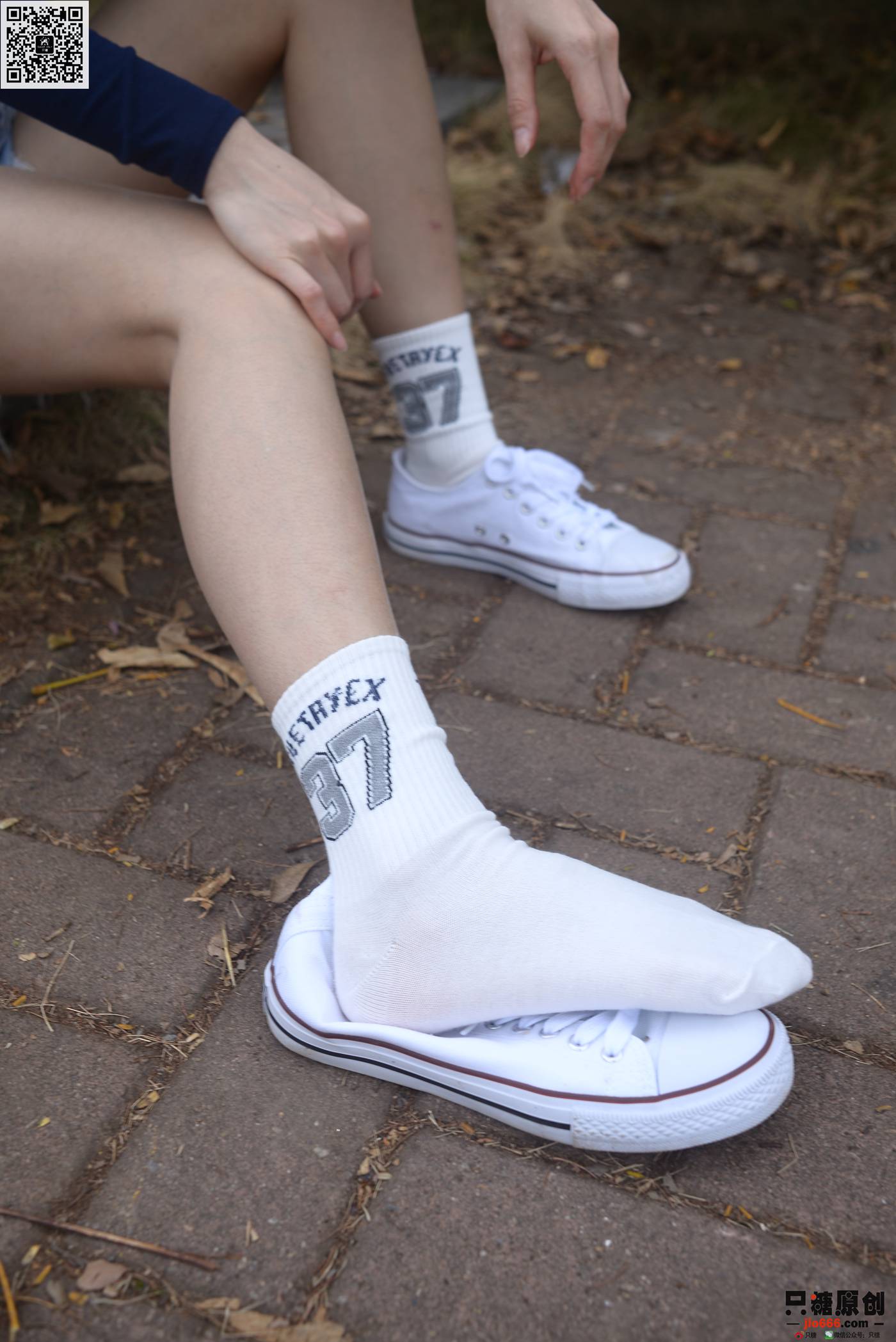 图片[36]-[只糖棉袜]NO.216 文文 人潮里不知所措[163P] – 速更版-美库