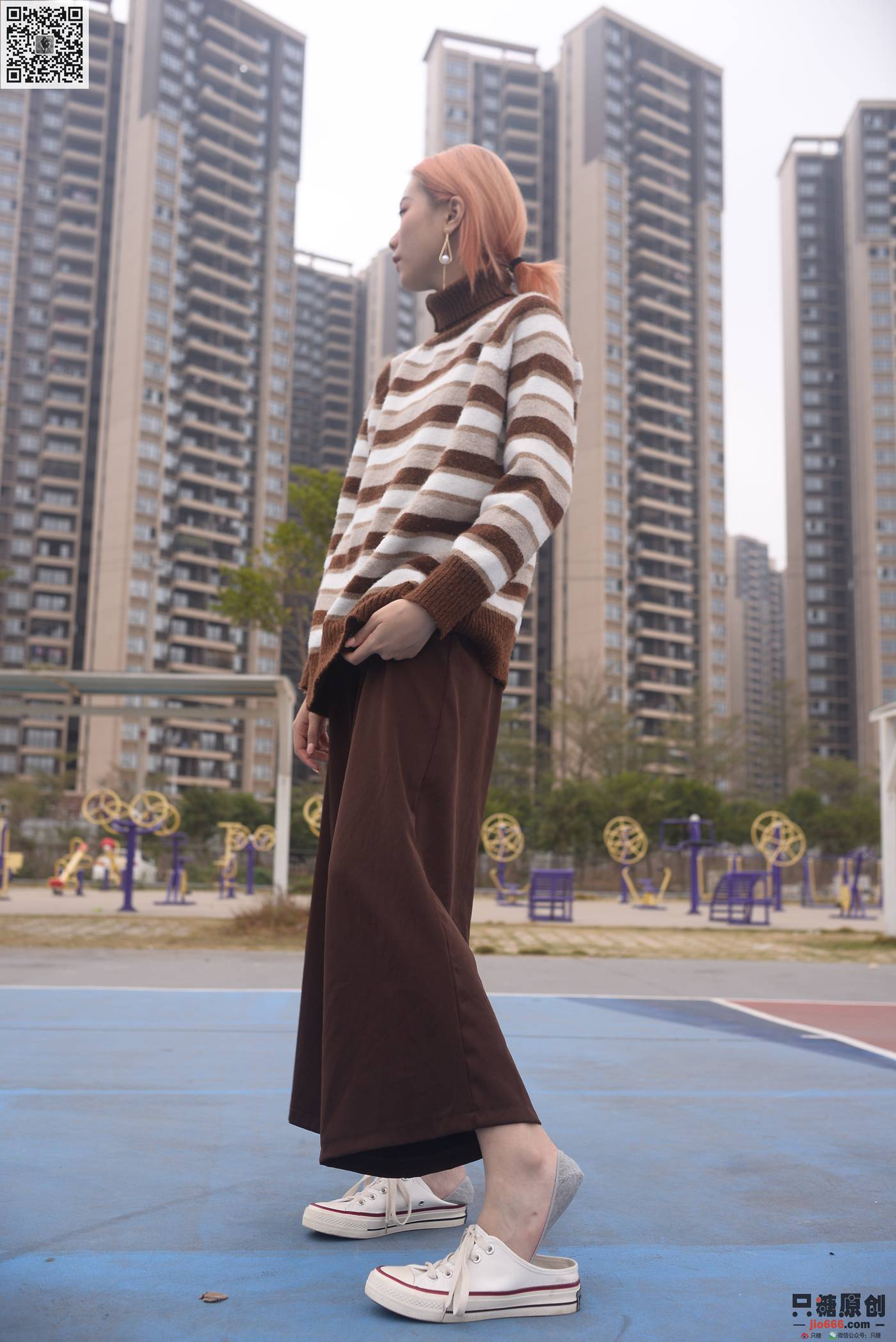 图片[89]-[只糖棉袜]NO.215 彤彤 初见你时难掩的悸动[182P] – 速更版-美库