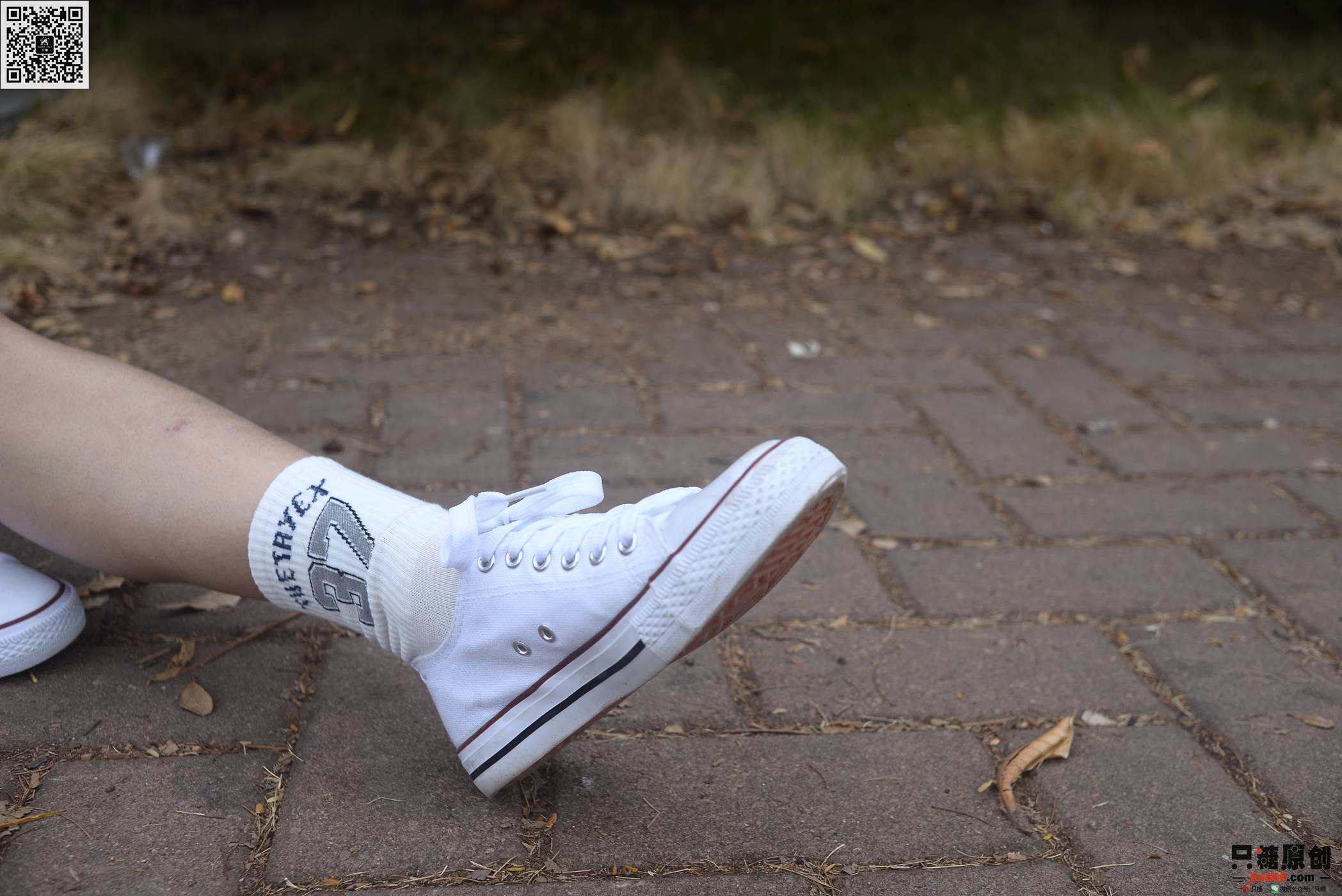 图片[65]-[只糖棉袜]NO.216 文文 人潮里不知所措[163P] – 速更版-美库