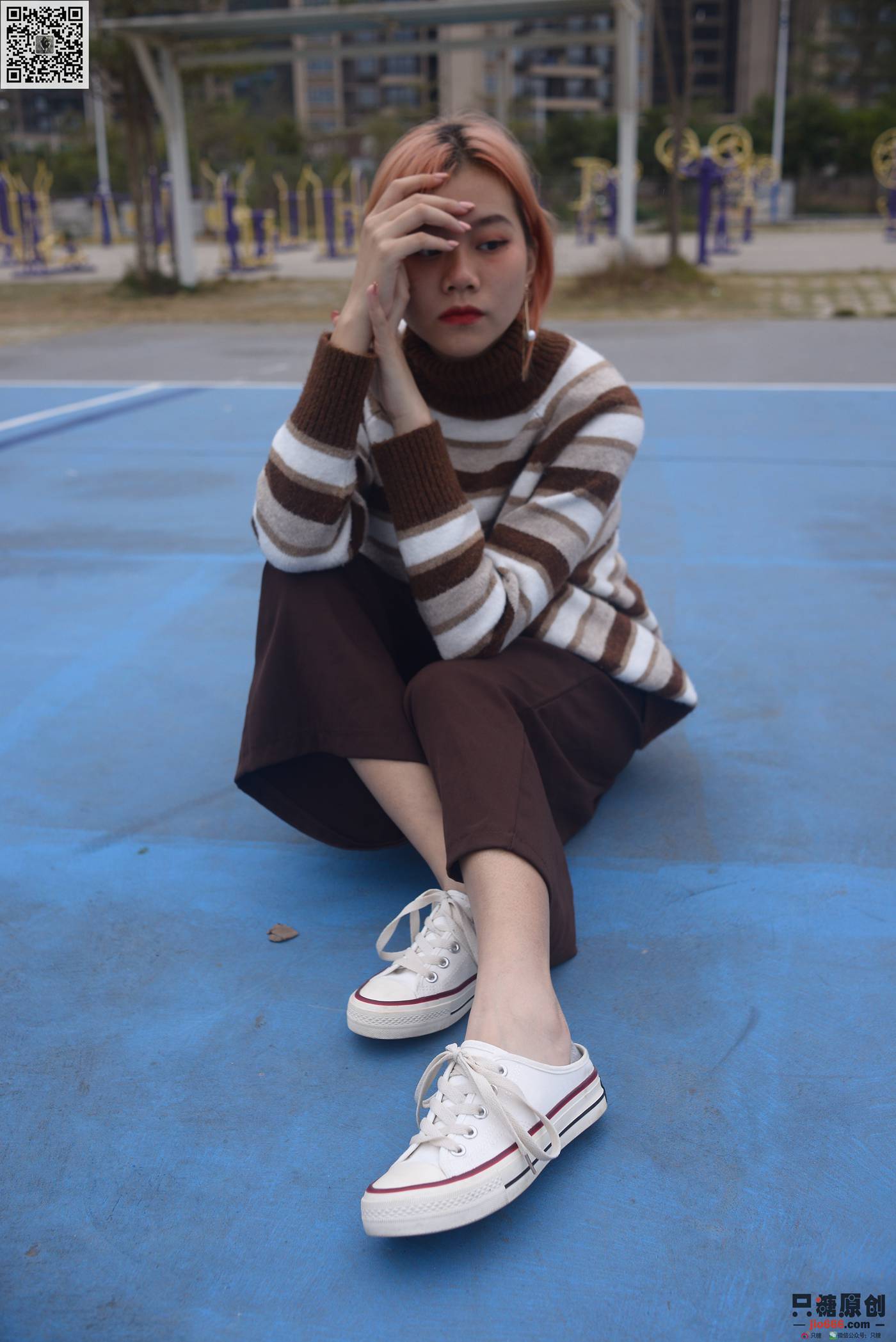 图片[109]-[只糖棉袜]NO.215 彤彤 初见你时难掩的悸动[182P] – 速更版-美库