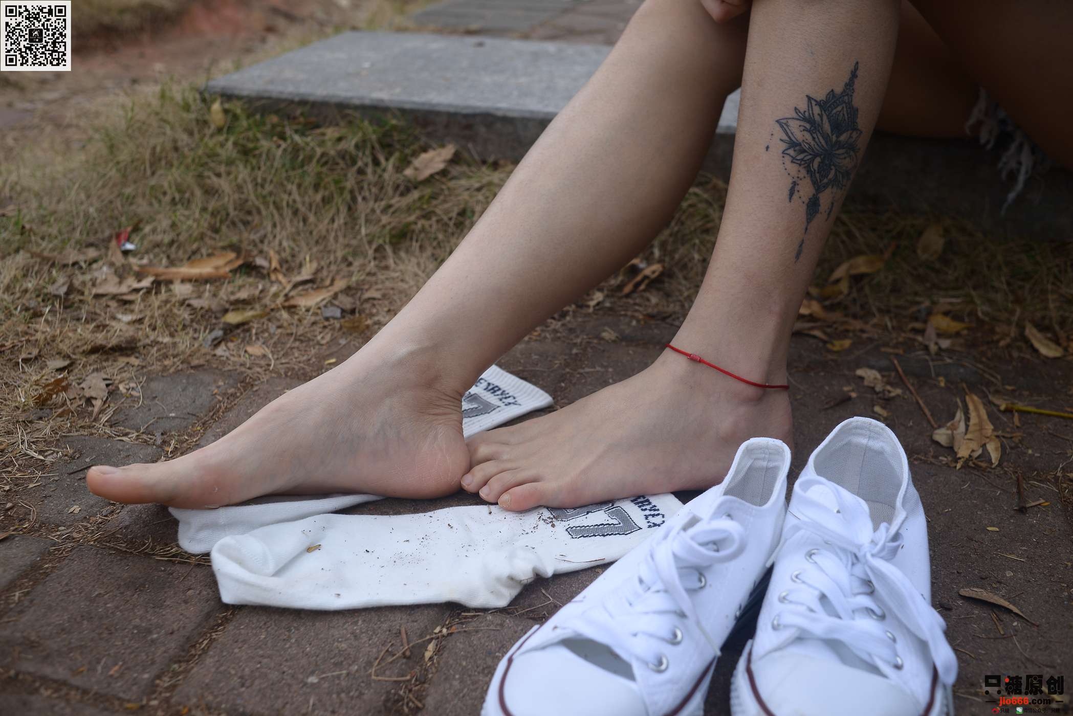 图片[91]-[只糖棉袜]NO.216 文文 人潮里不知所措[163P] – 速更版-美库