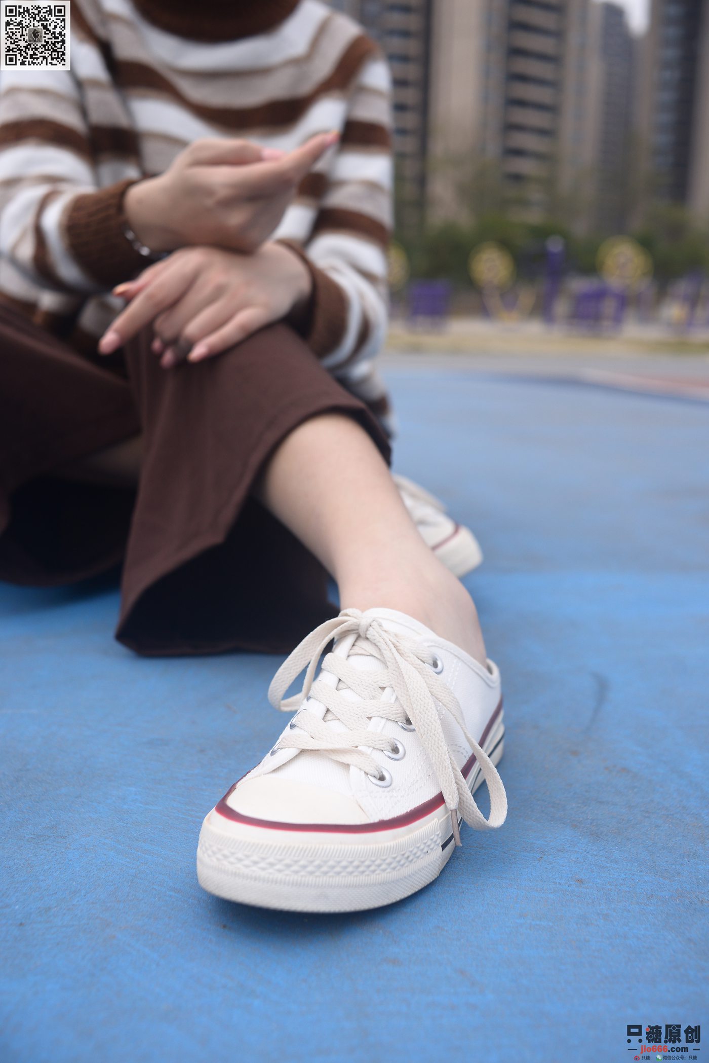 图片[128]-[只糖棉袜]NO.215 彤彤 初见你时难掩的悸动[182P] – 速更版-美库