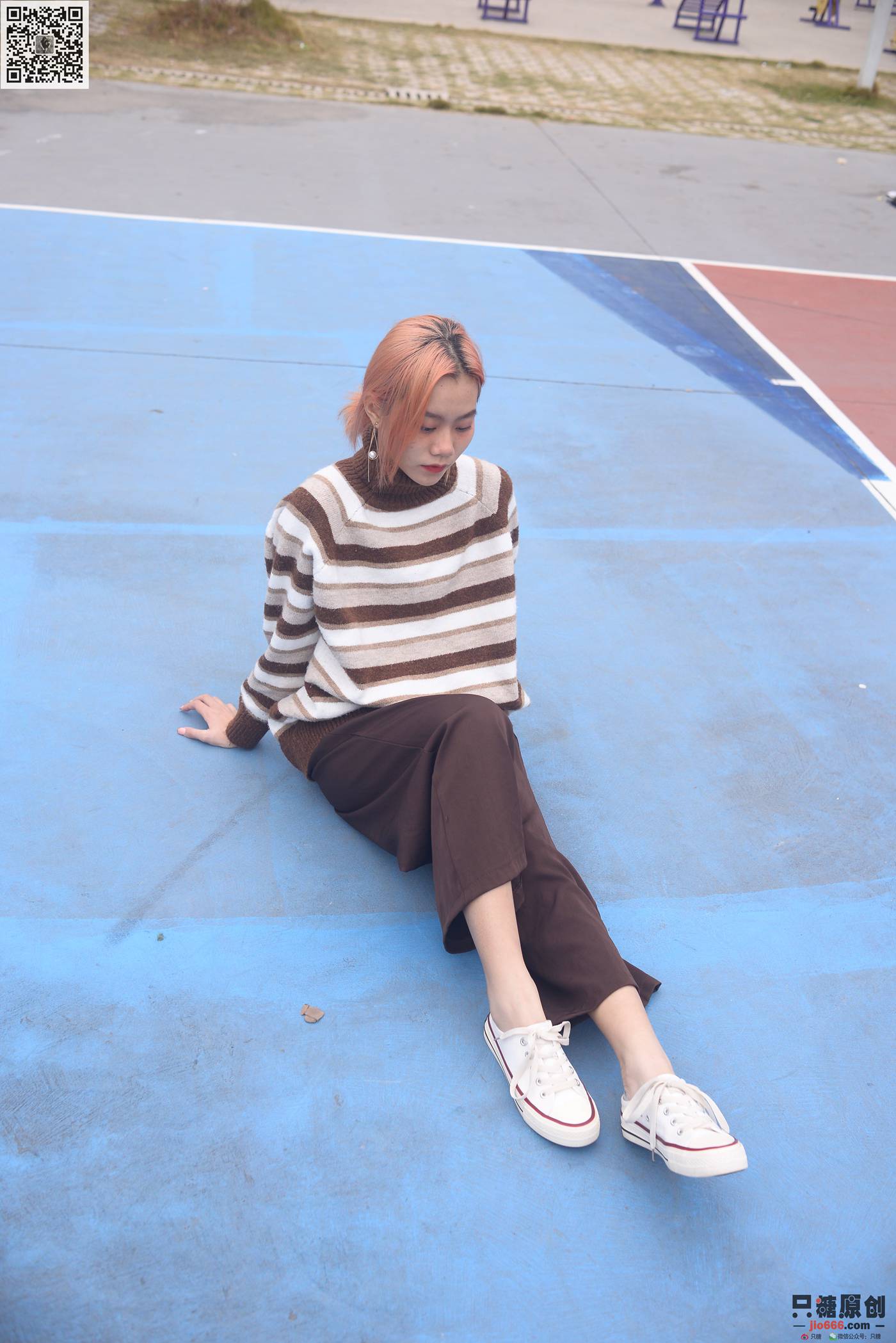 图片[138]-[只糖棉袜]NO.215 彤彤 初见你时难掩的悸动[182P] – 速更版-美库