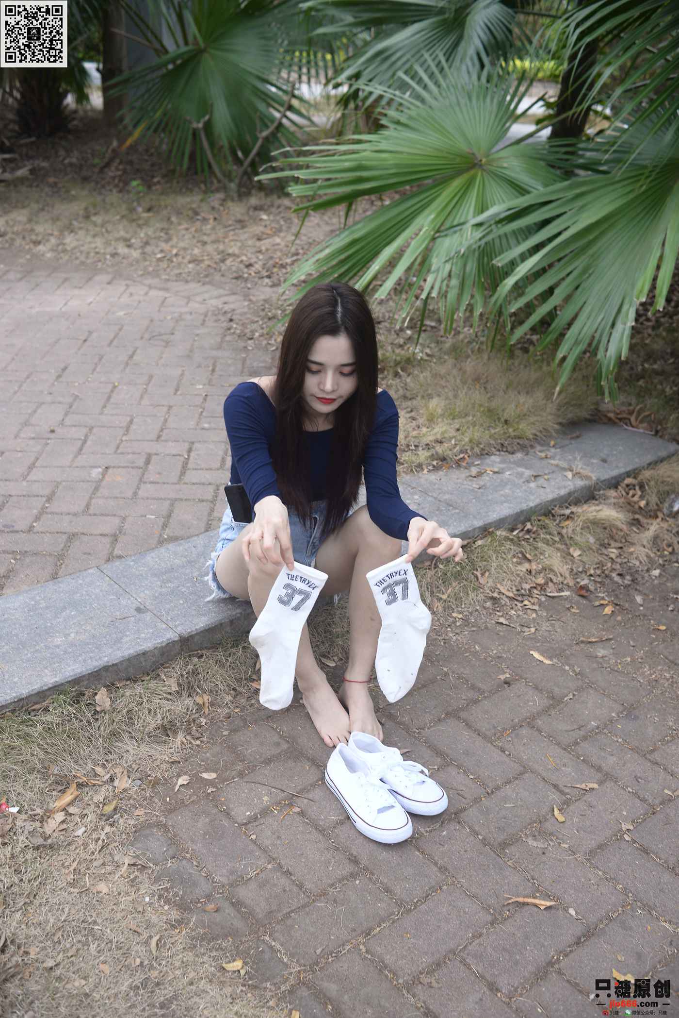 图片[113]-[只糖棉袜]NO.216 文文 人潮里不知所措[163P] – 速更版-美库