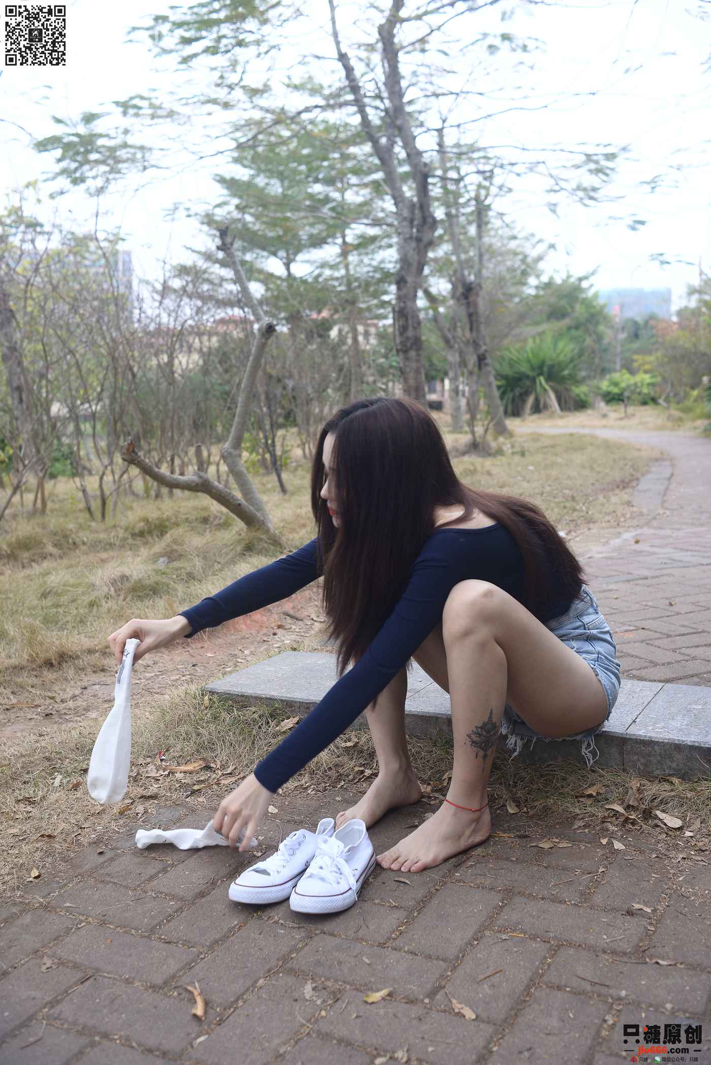 图片[115]-[只糖棉袜]NO.216 文文 人潮里不知所措[163P] – 速更版-美库