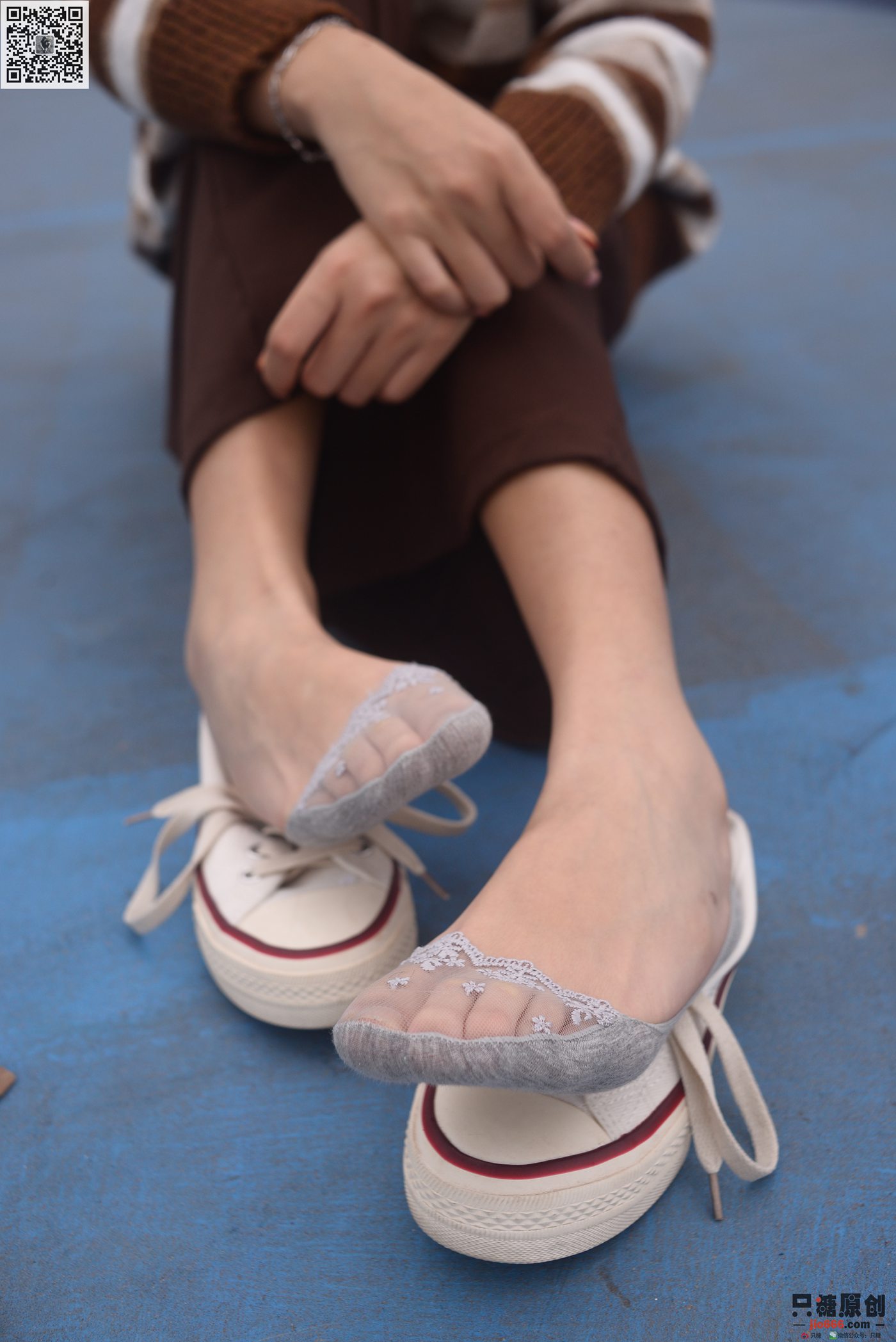 图片[148]-[只糖棉袜]NO.215 彤彤 初见你时难掩的悸动[182P] – 速更版-美库