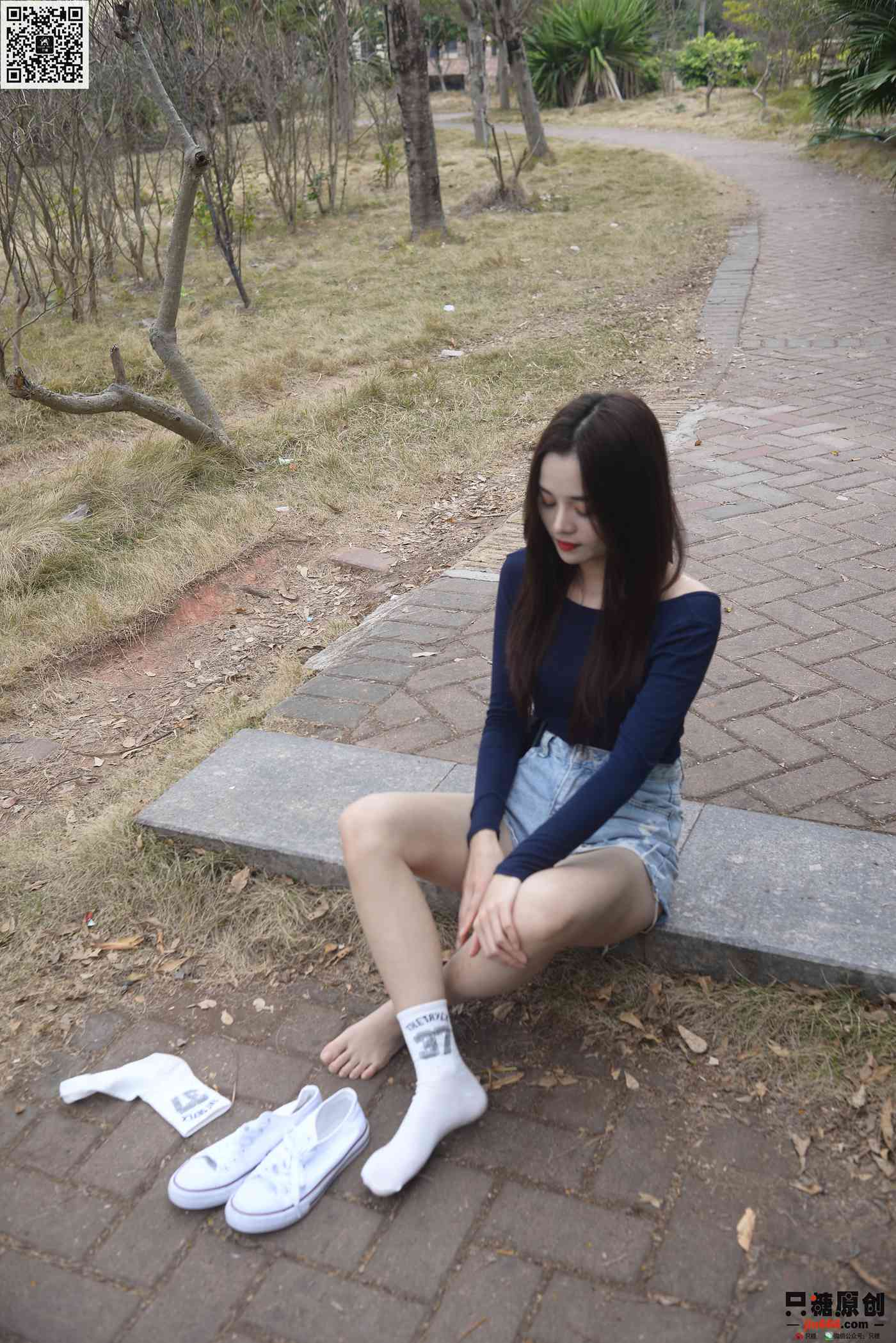 图片[122]-[只糖棉袜]NO.216 文文 人潮里不知所措[163P] – 速更版-美库