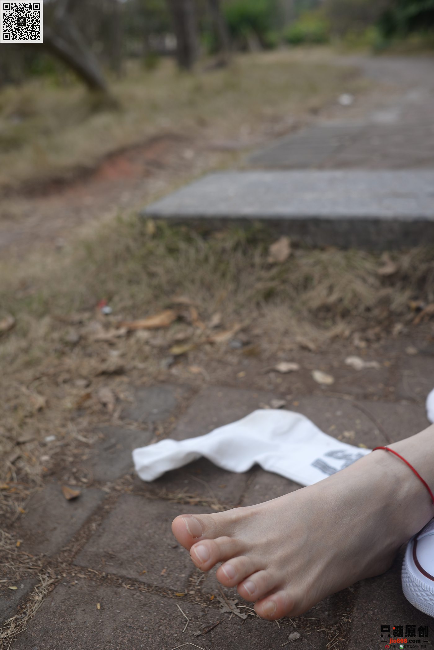 图片[124]-[只糖棉袜]NO.216 文文 人潮里不知所措[163P] – 速更版-美库