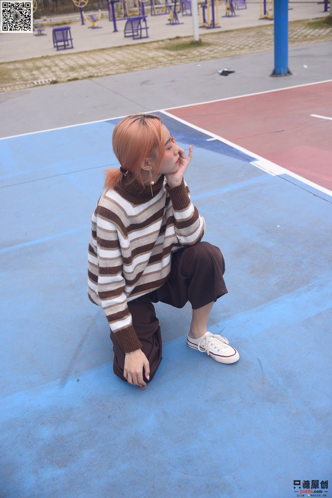 图片[156]-[只糖棉袜]NO.215 彤彤 初见你时难掩的悸动[182P] – 速更版-美库